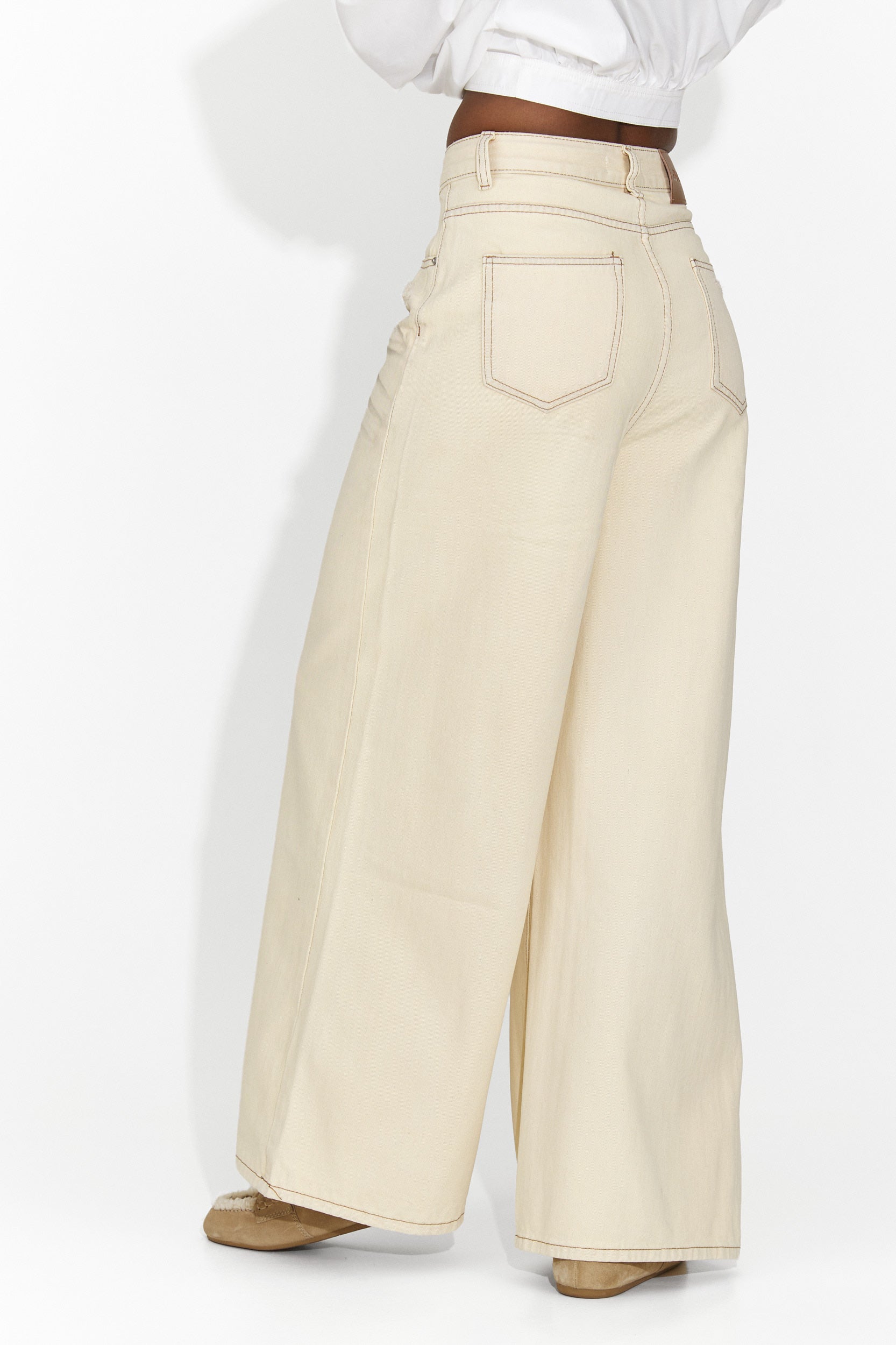 Jeans Beige Casual da Donna di Elania Bogas