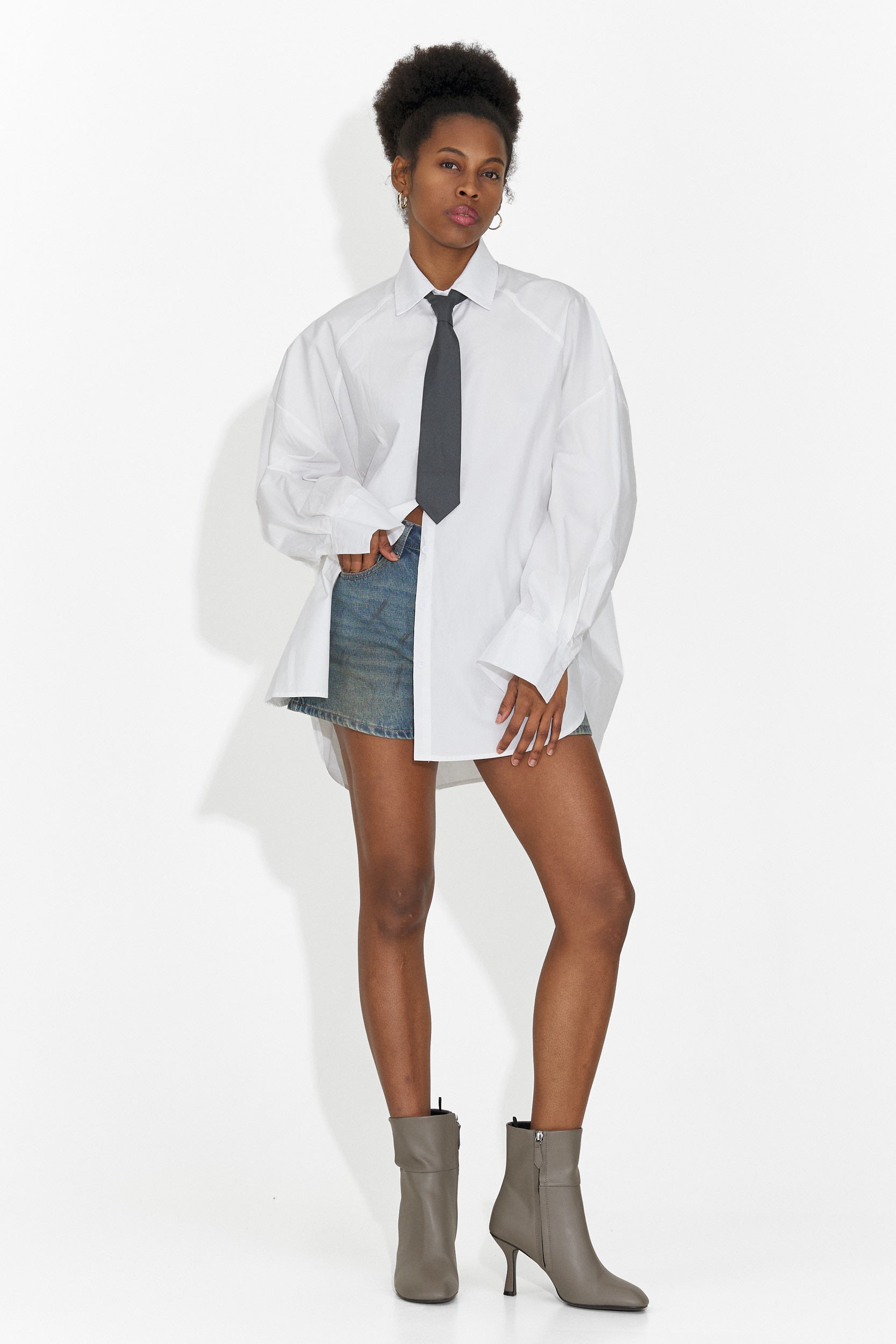 Camicia Casual Bianca da Donna di Abrienda Bogas