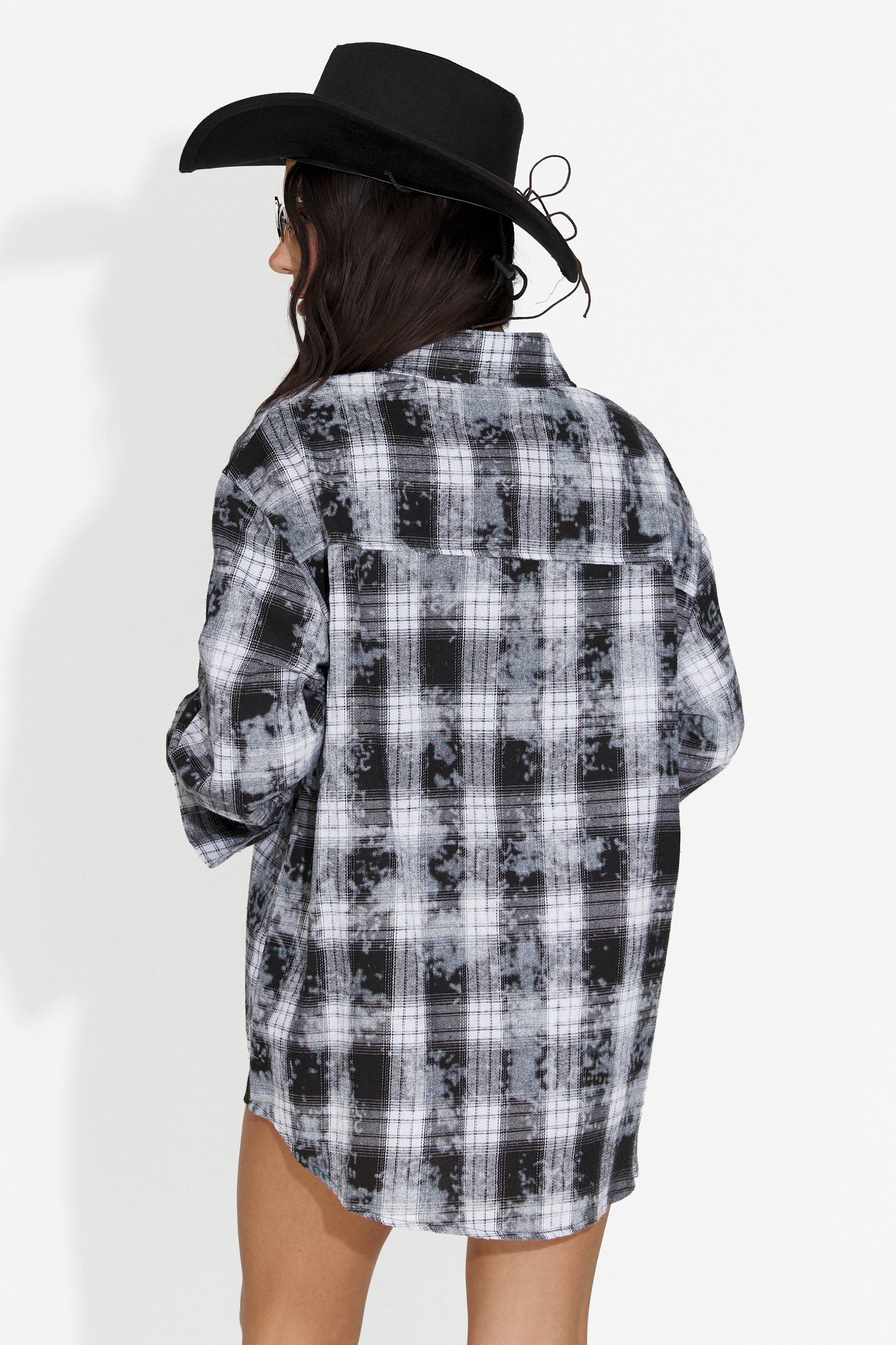 Camicia Casual Nera da Donna di Adelyma Bogas