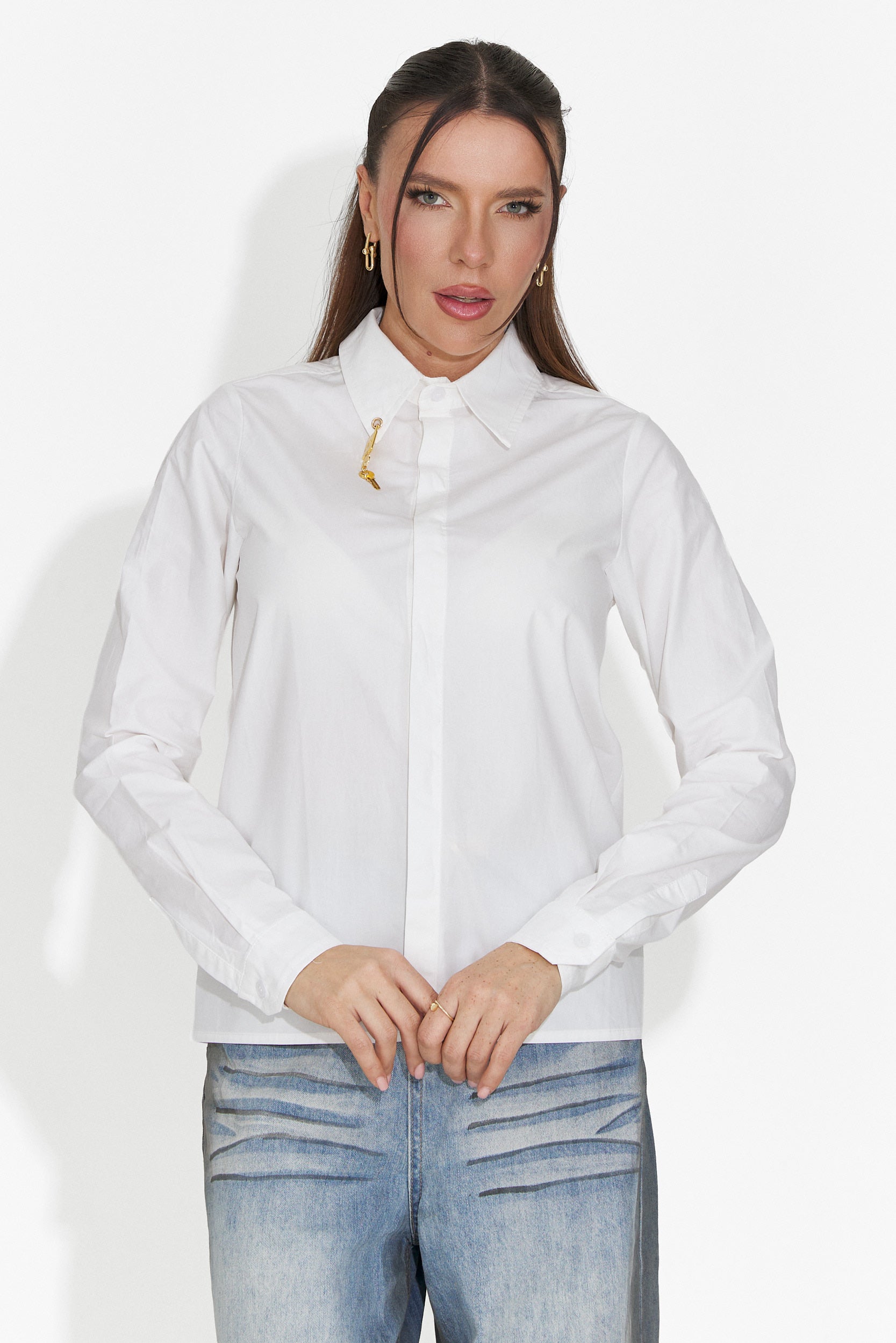 Elegante camicetta bianca da donna di Jetie Bogas