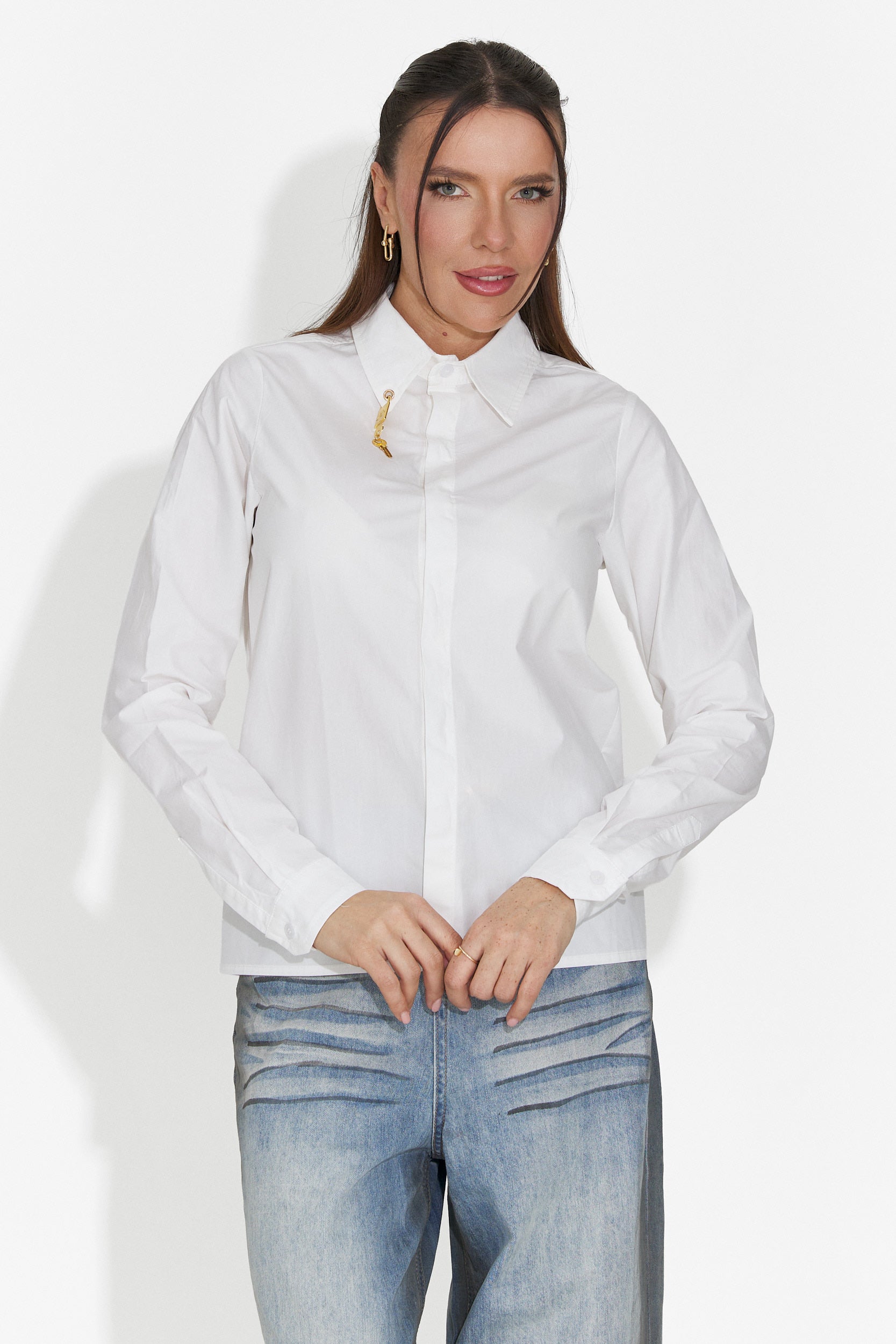 Elegante camicetta bianca da donna di Jetie Bogas