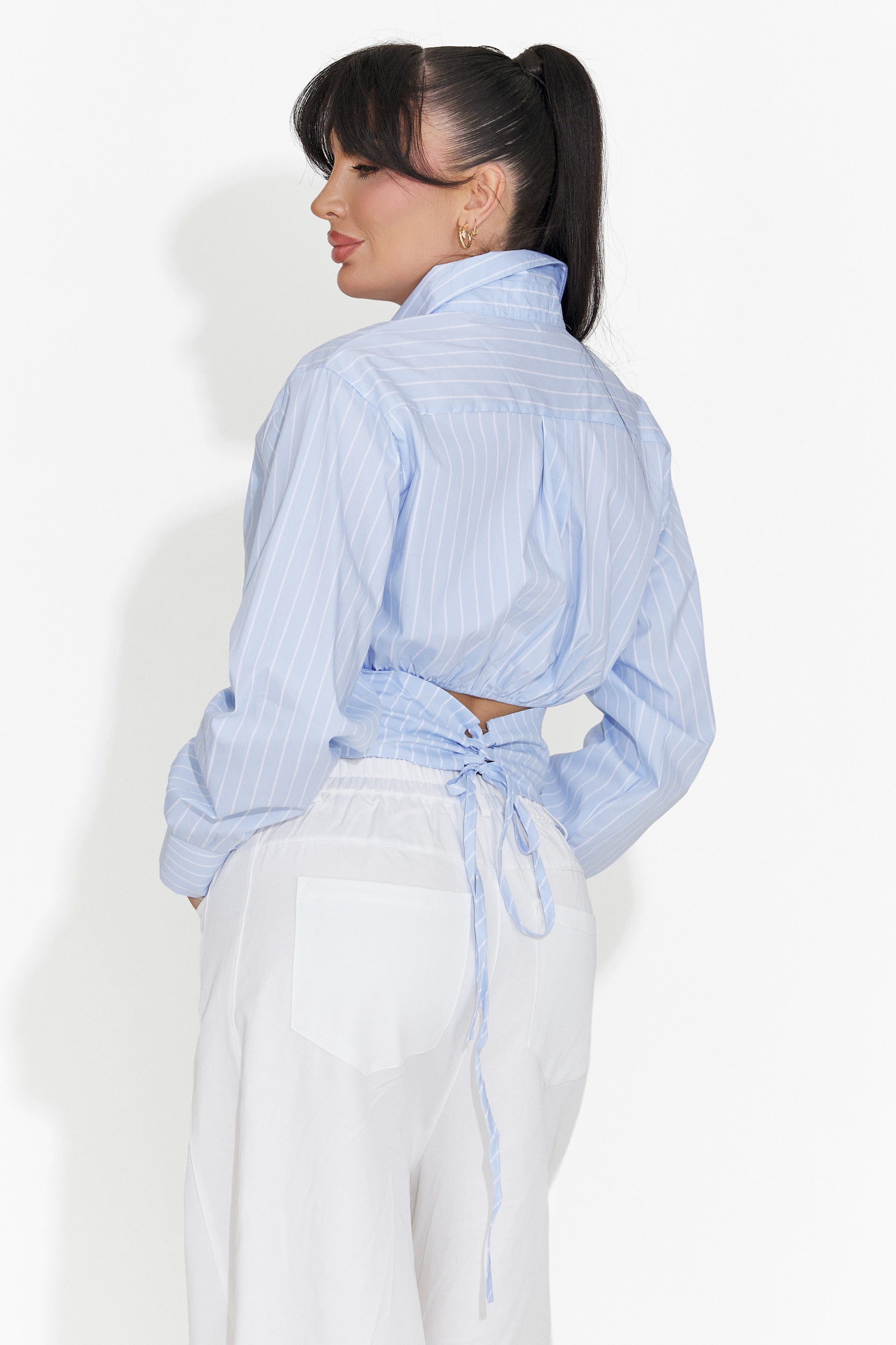 Elegante camicetta blu di Jolena Bogas per donne