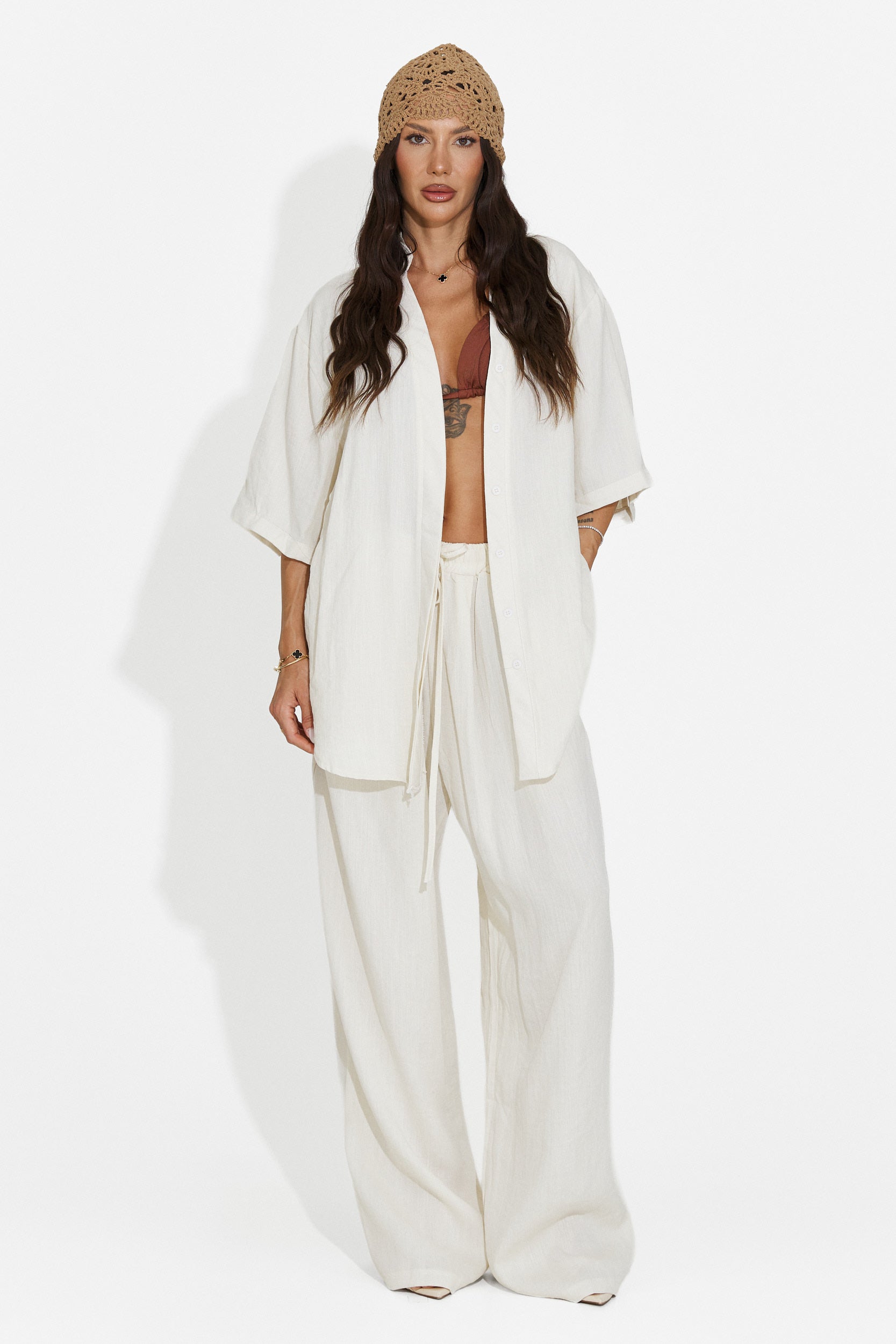 Completo donna camicia + pantaloni beige Carolia Bogas