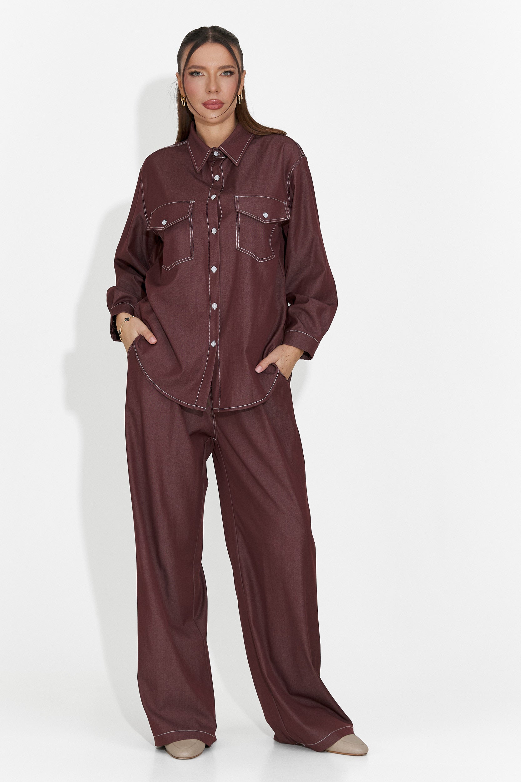 Zunaira Bogas Tuta Casual da Donna Bordeaux