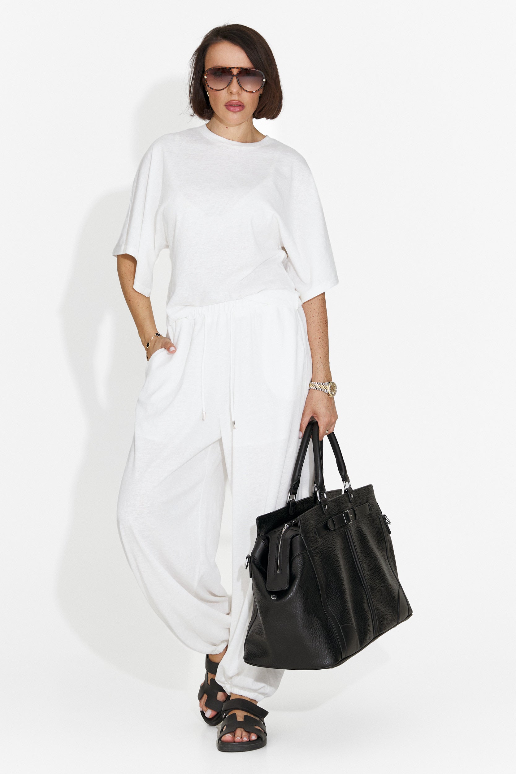 Tailleur da Donna Bedya Bogas con Pantaloni Bianchi