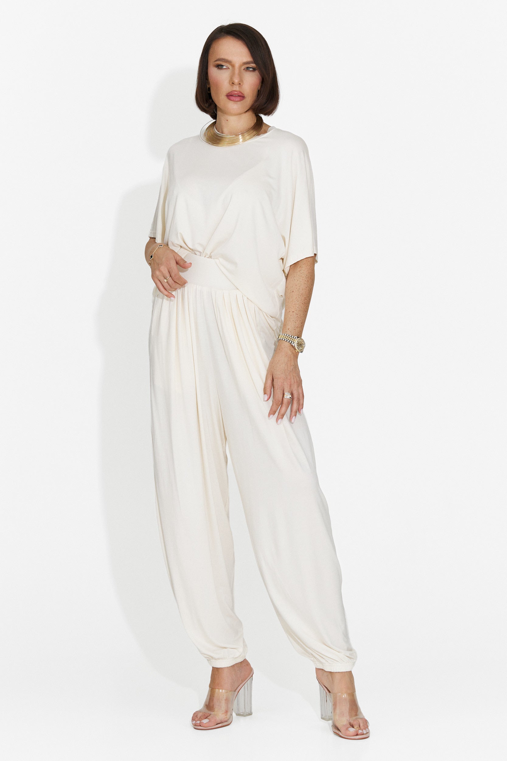 Tailleur da Donna di Giuliena Bogas con Pantaloni Bianchi