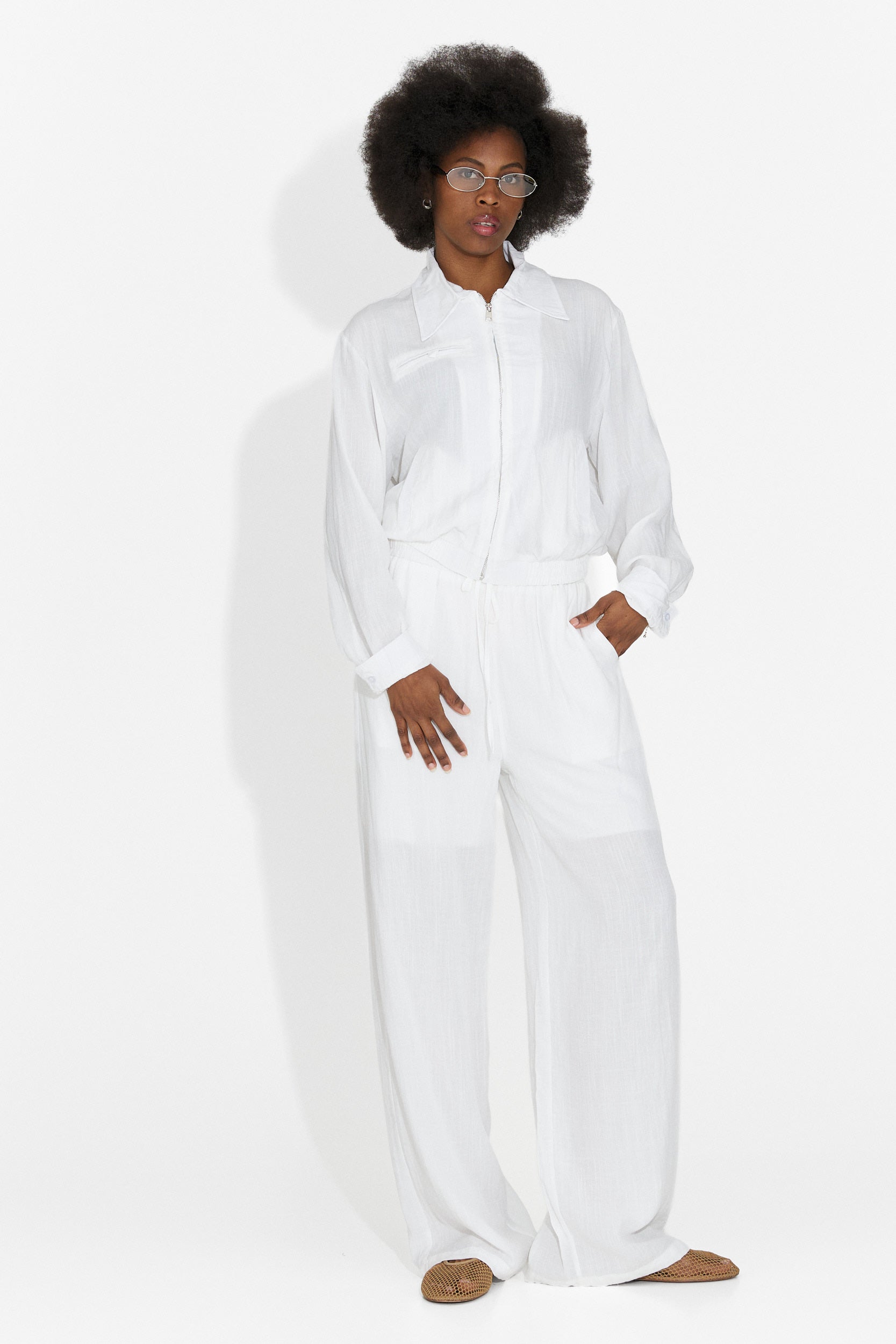 Tailleur da donna con pantaloni Tulip Bogas bianchi