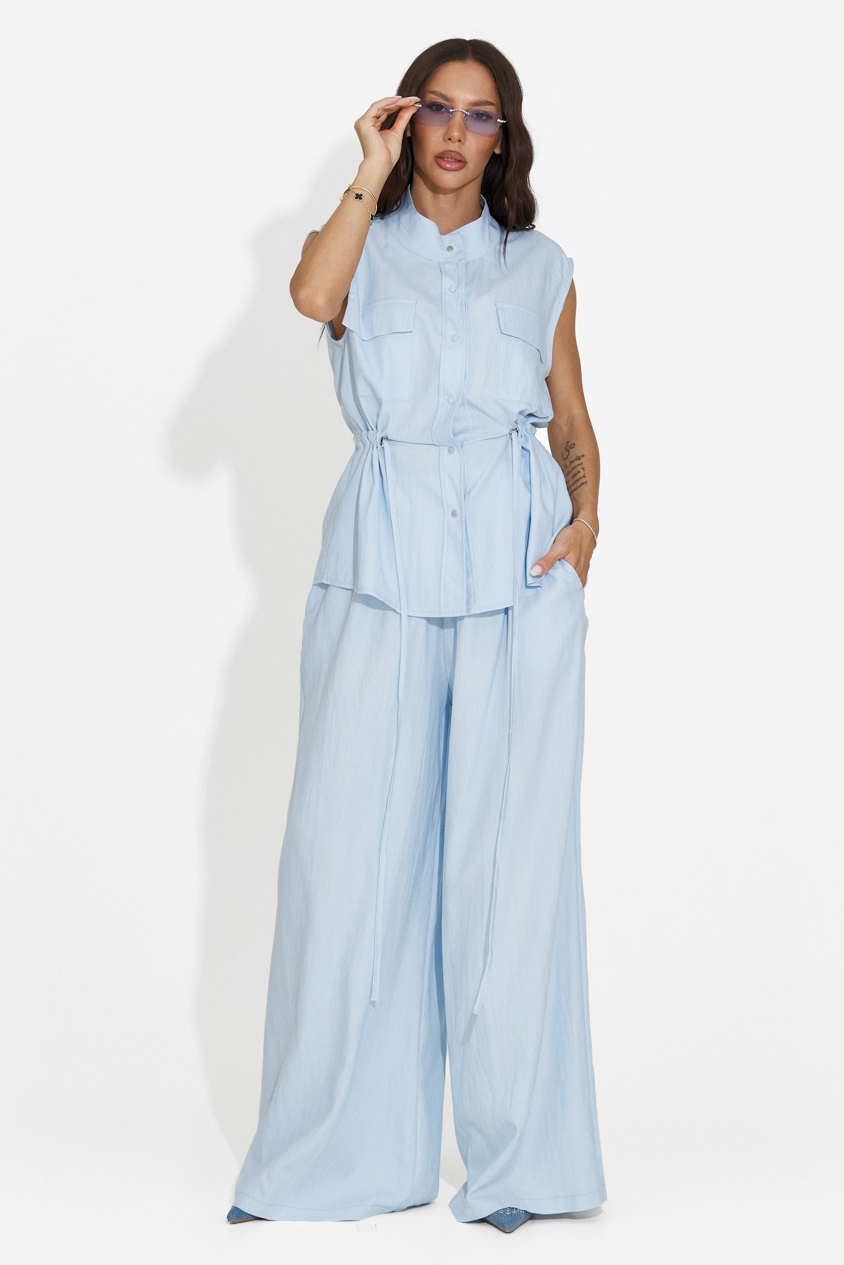 Completo donna con pantaloni azzurro Yvaine Bogas