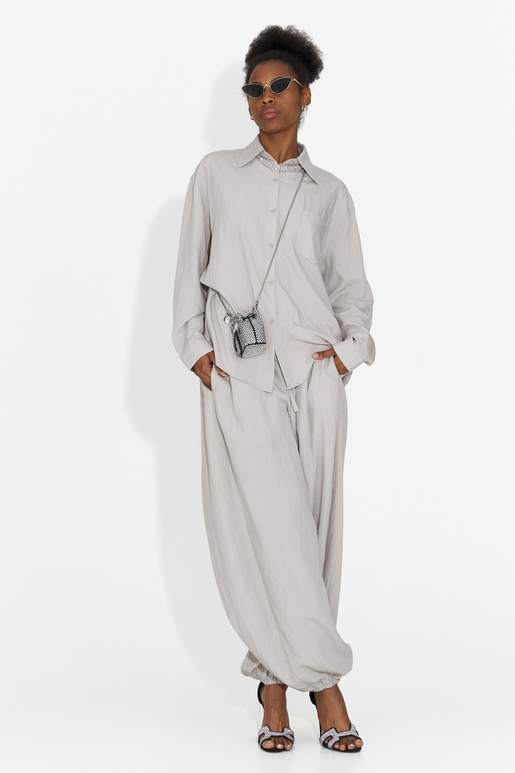 Tuta da Donna Kadea Bogas con Pantaloni Grigi