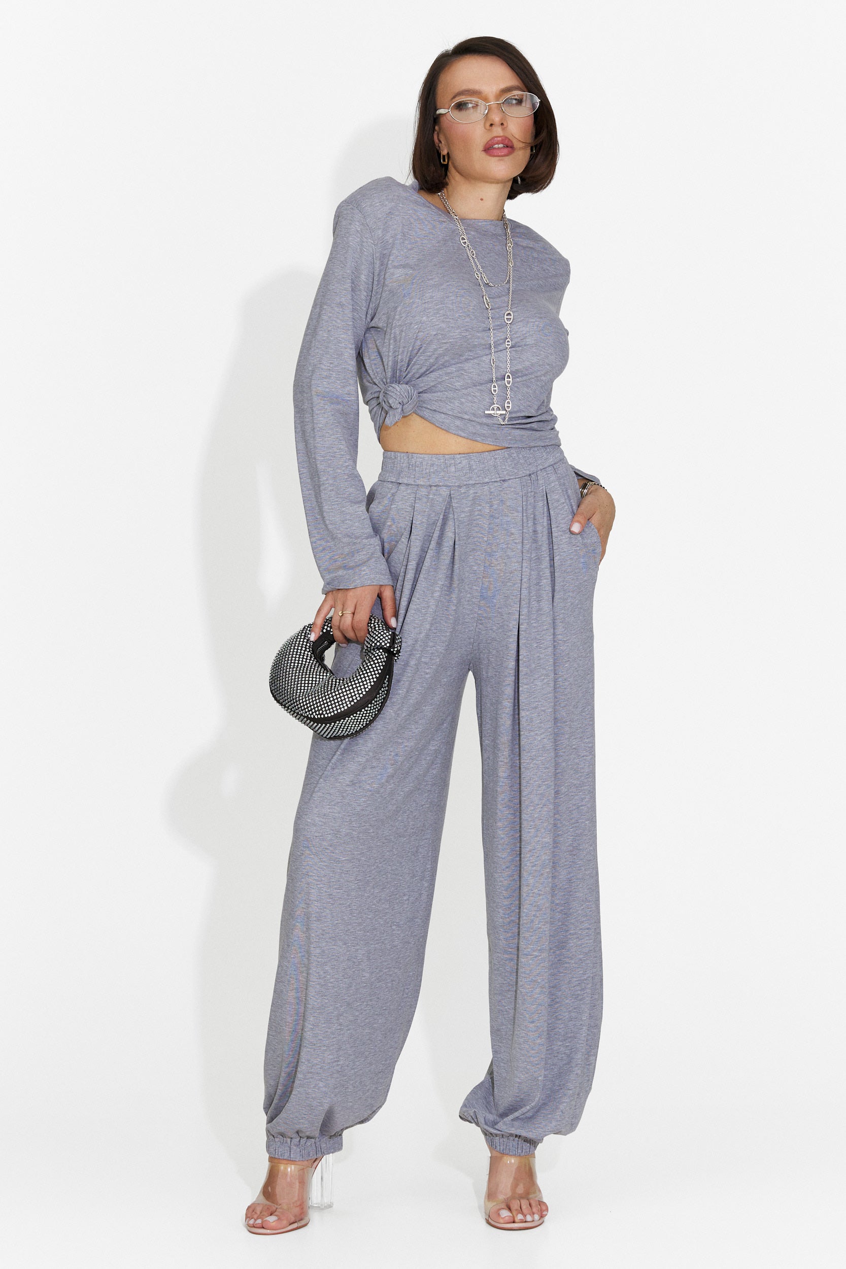 Tailleur da Donna Namay Bogas con Pantaloni Grigi