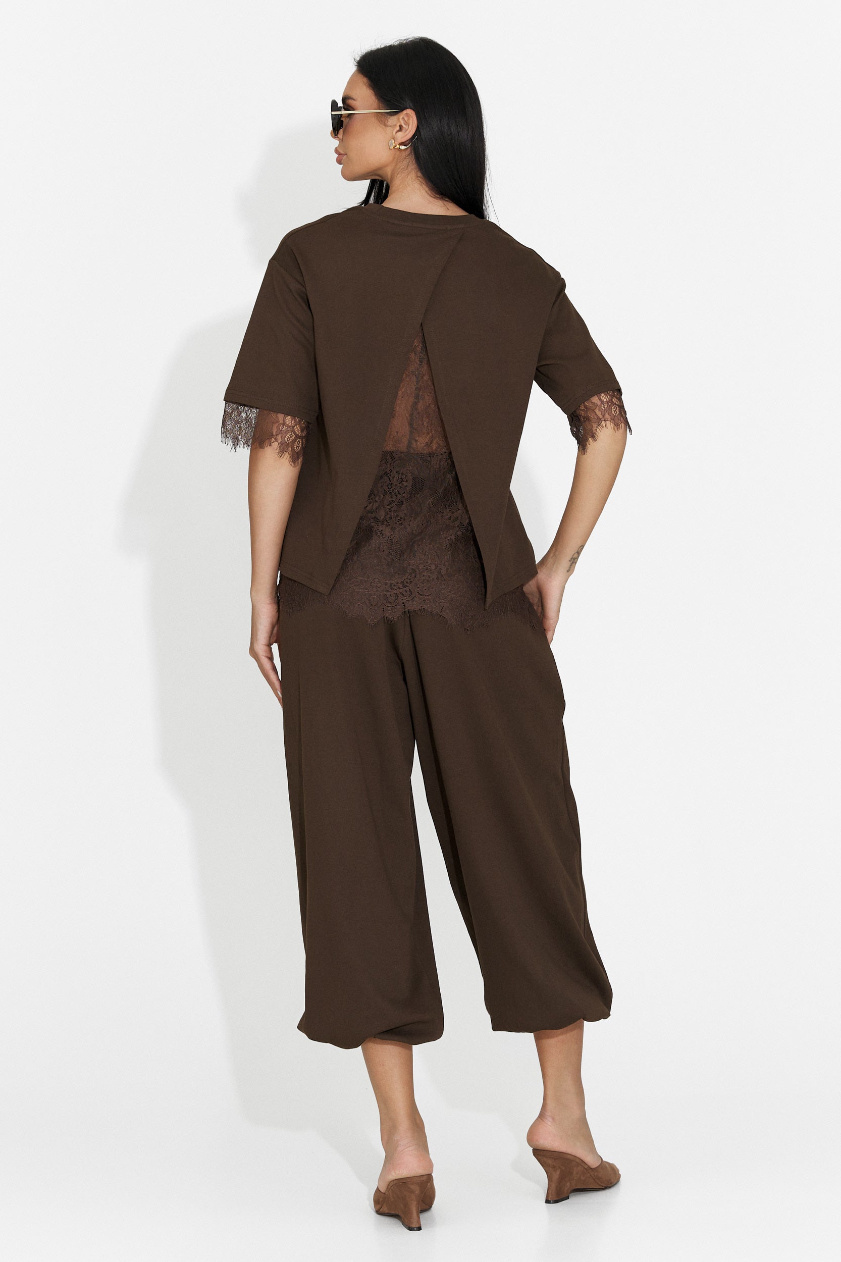 Compleu dama cu pantaloni maro Maila Bogas
