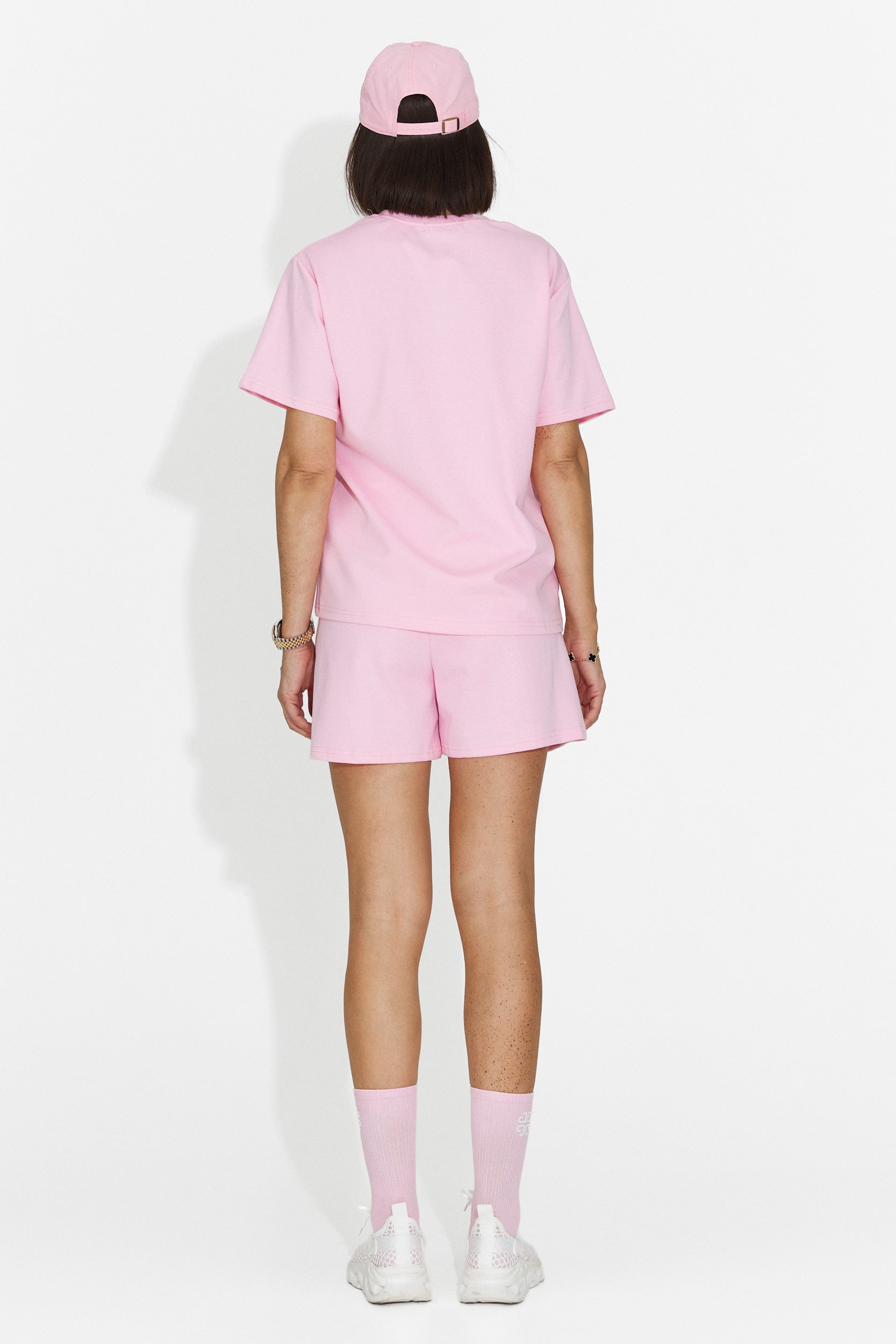 Set da Donna di Alesanda Bogas con Shorts Rosa