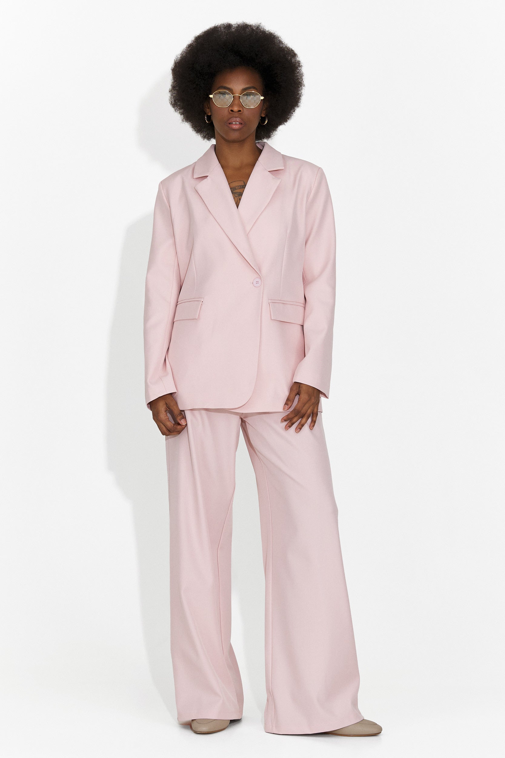 Elegante tailleur rosa da donna Timelia Bogas