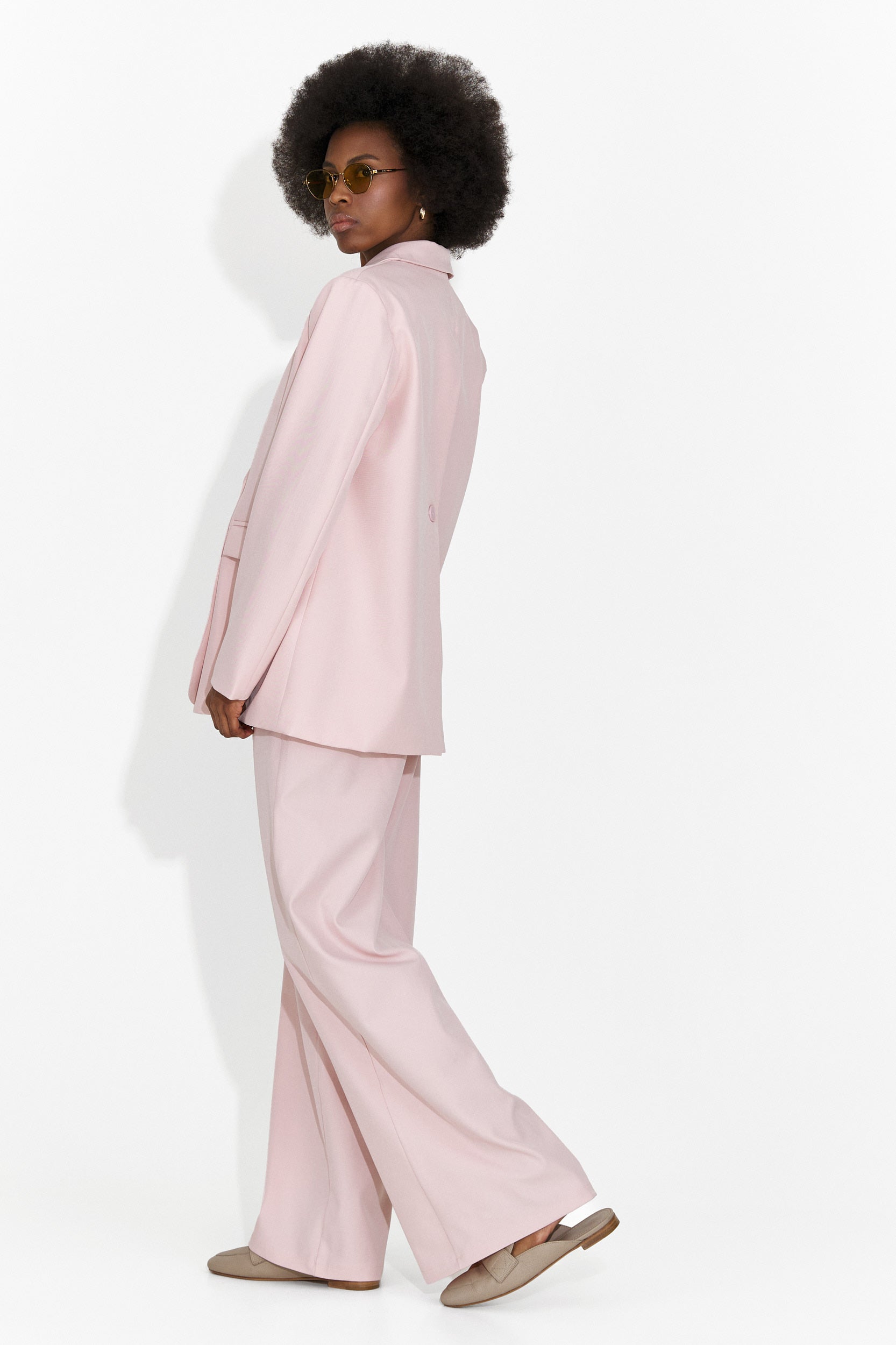 Elegante tailleur rosa da donna Timelia Bogas