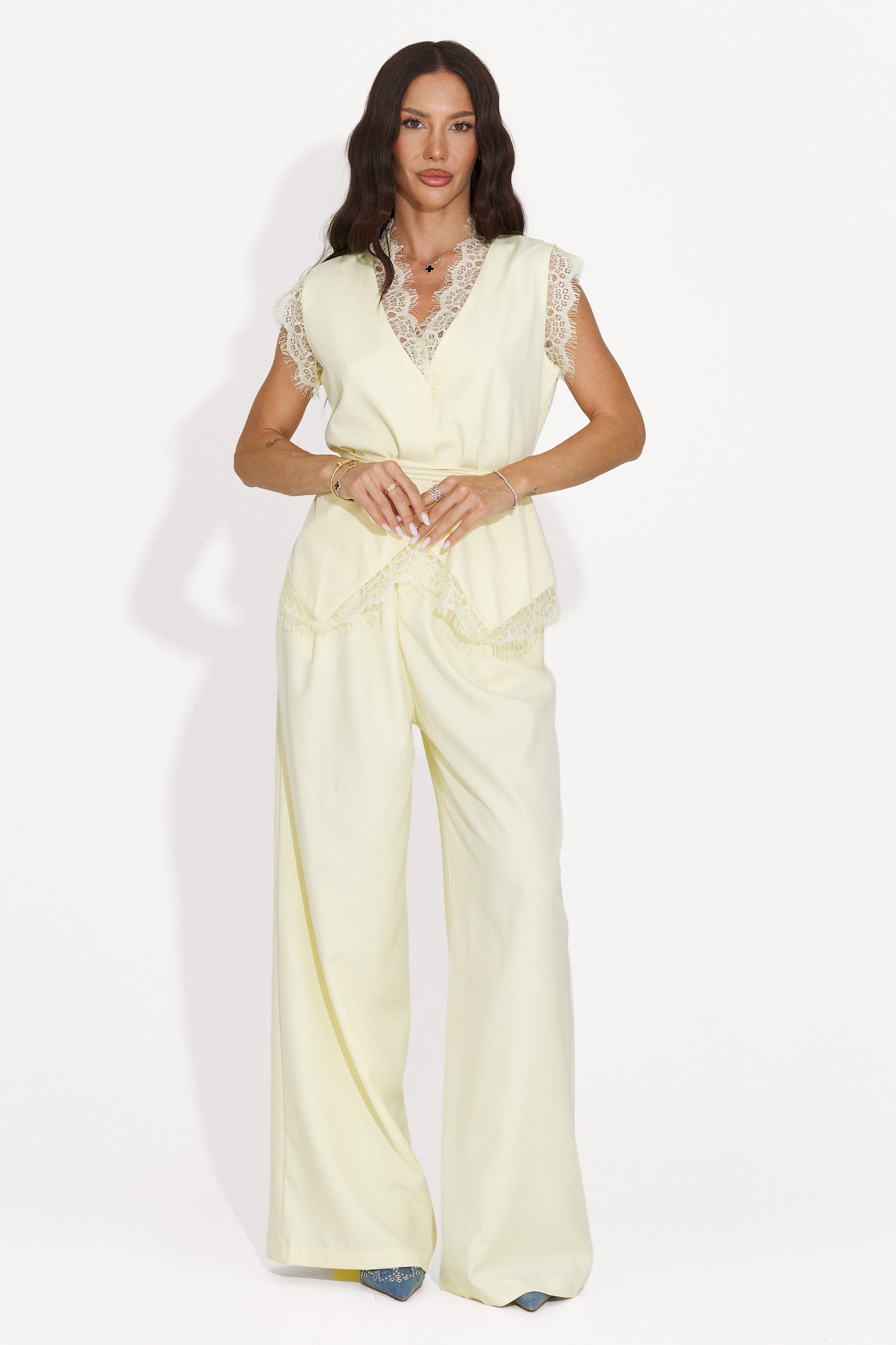 Completo donna gilet + pantaloni giallo Felania Bogas