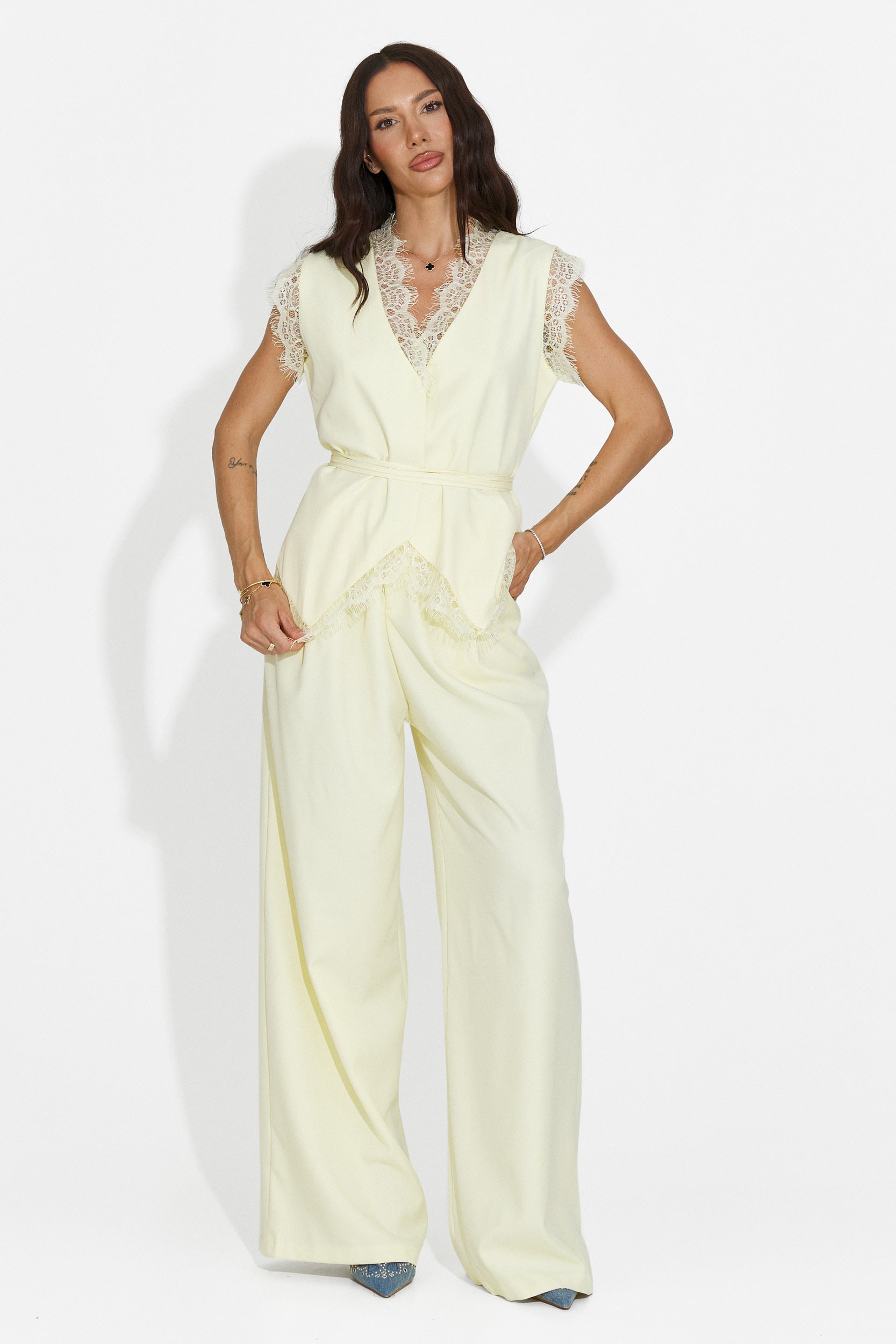 Completo donna gilet + pantaloni giallo Felania Bogas