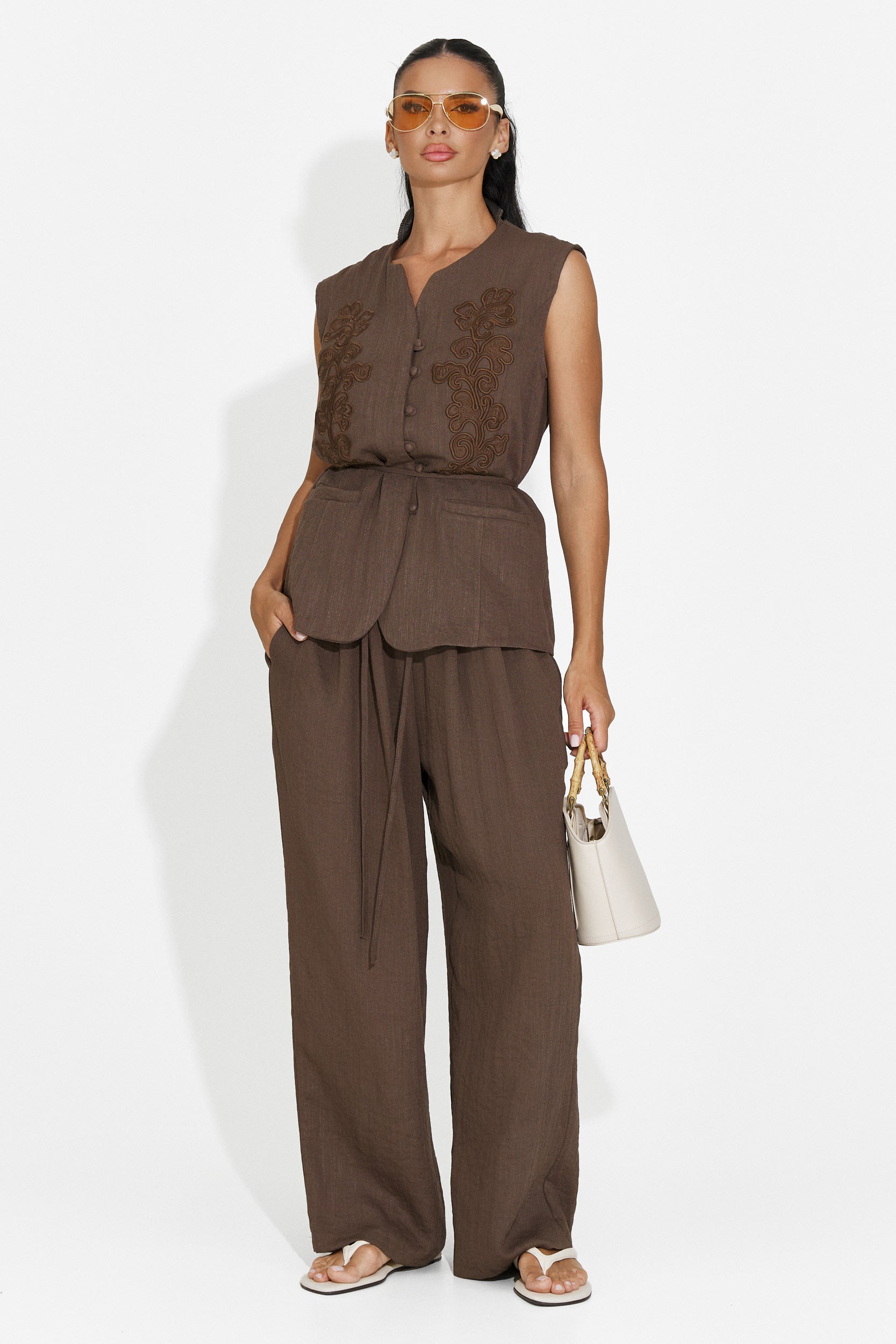 Completo donna gilet + pantaloni marroni Vyzela Bogas