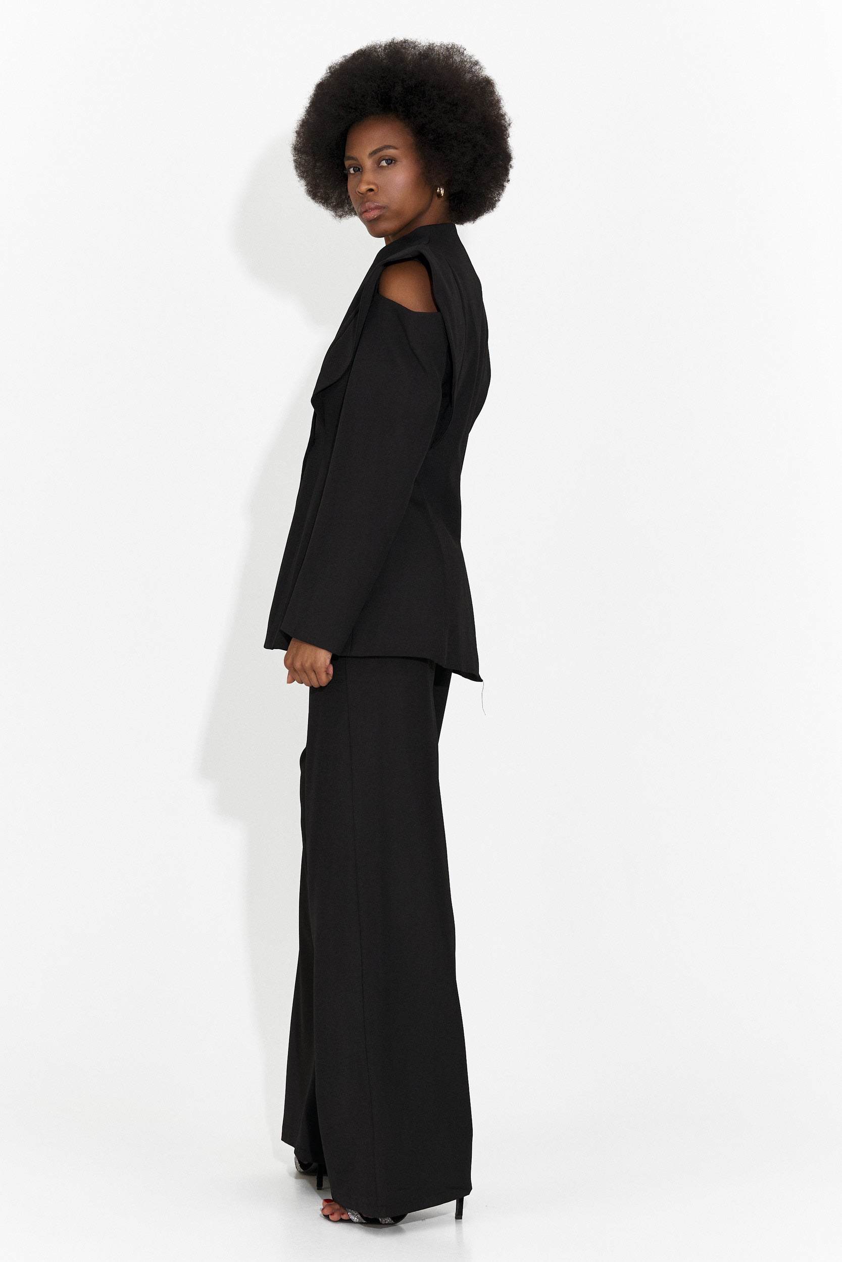 Elegante tailleur nero da donna Latefa Bogas