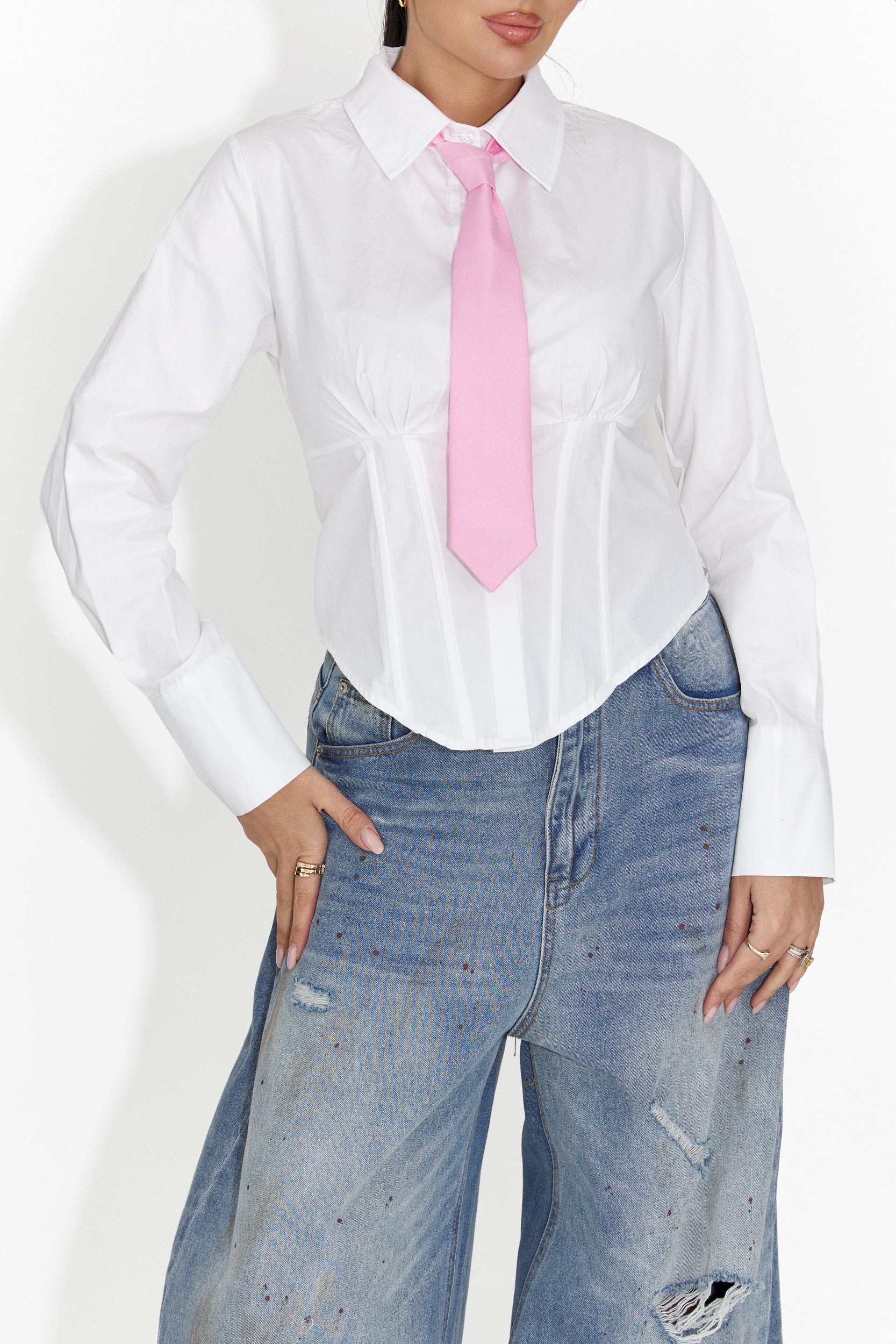 Cravatta Rosa da Donna di Sindia Bogas