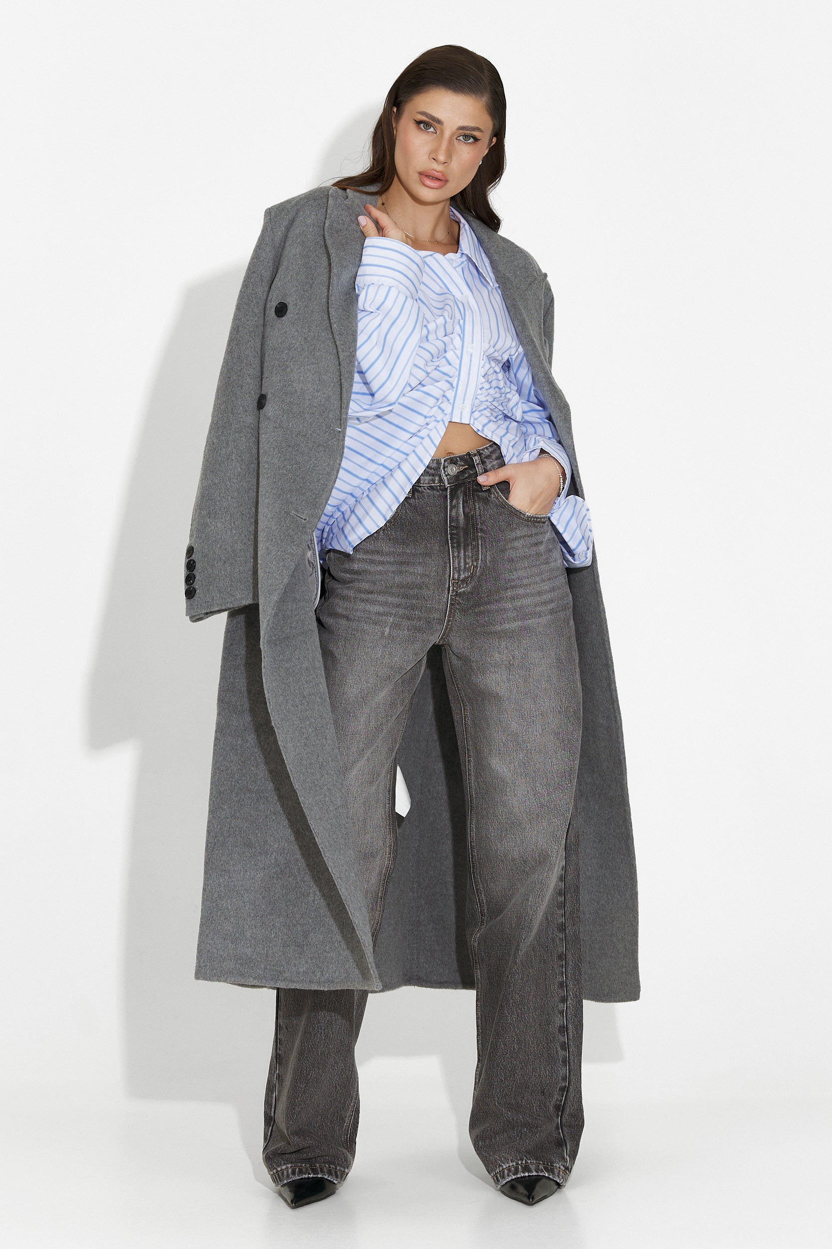 Camicia Bianca Casual da Donna di Voncile Bogas