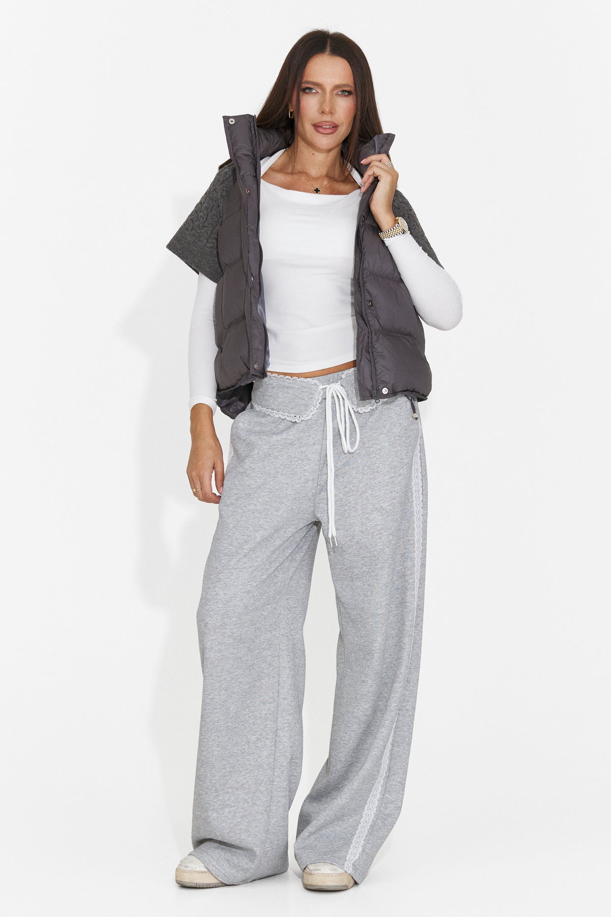 Pantaloni casual gri Nulenoa Bogas