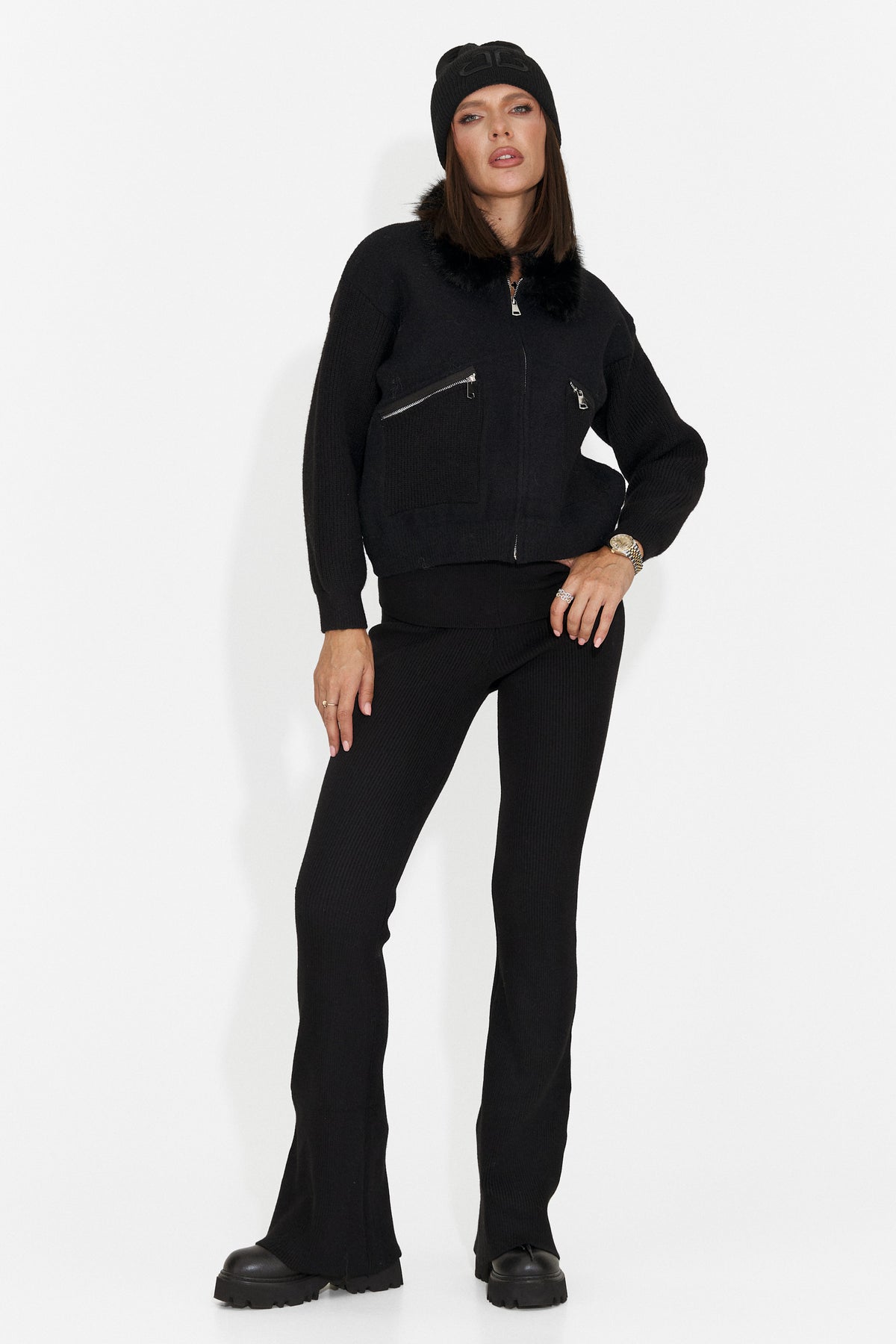 Pantaloni casual negri Trivaielia Bogas