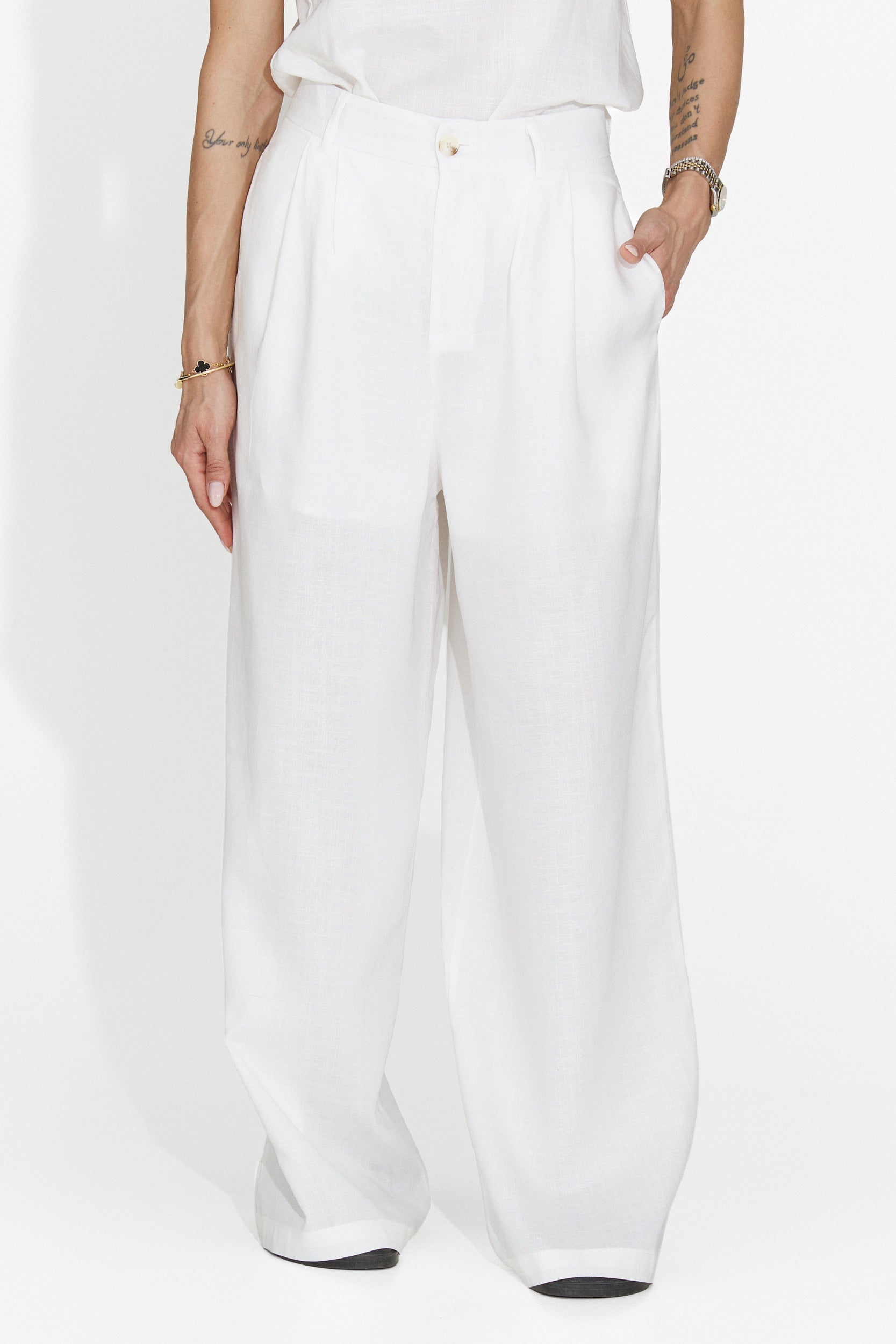 Pantaloni Casual Bianchi da Donna Cosmos Bogas
