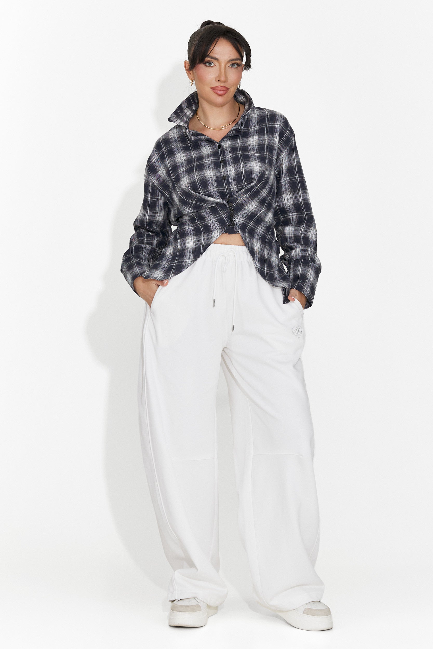 Pantaloni Casual Bianchi da Donna di Romela Bogas