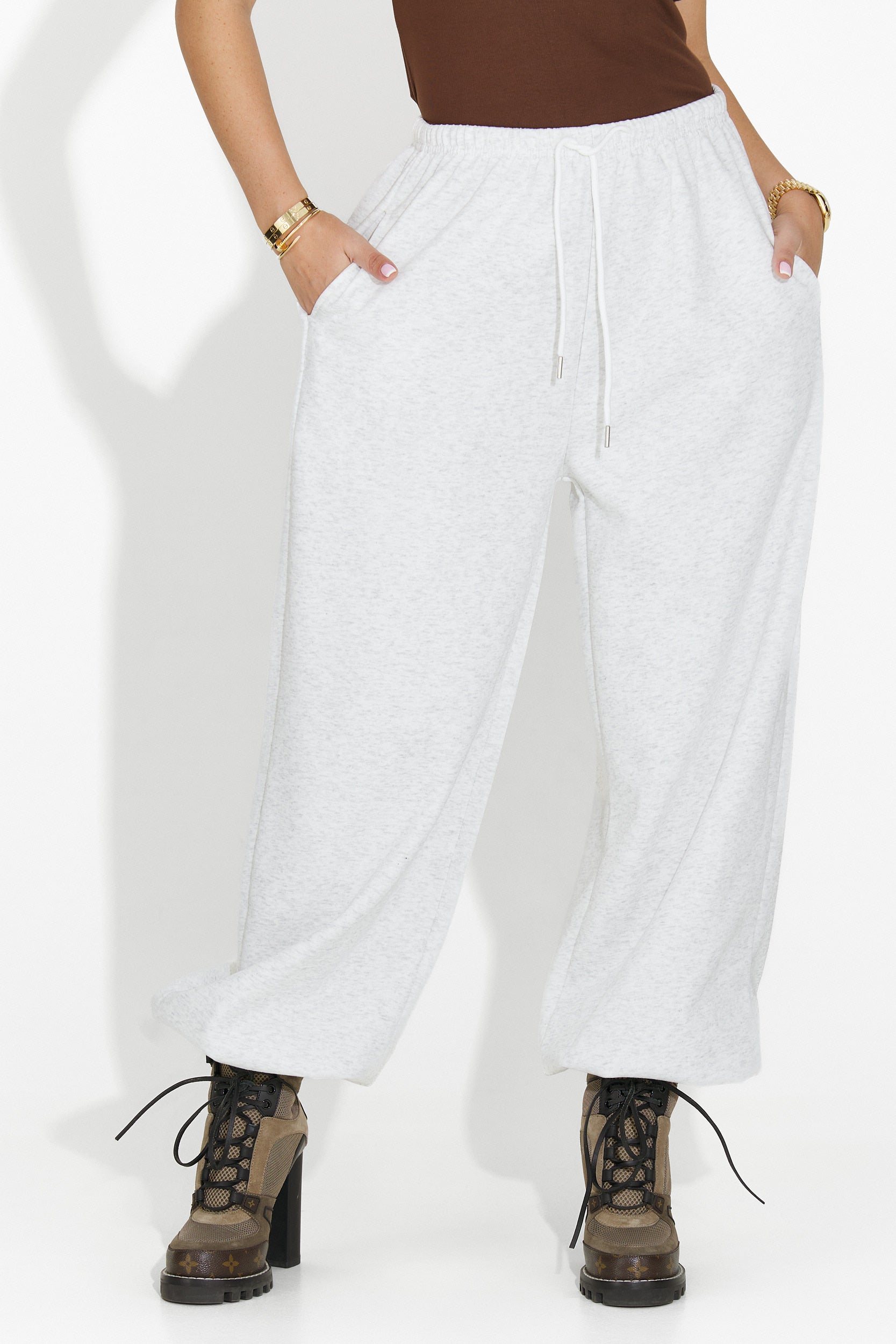 Pantaloni Casual Grigi da Donna Isoria Bogas