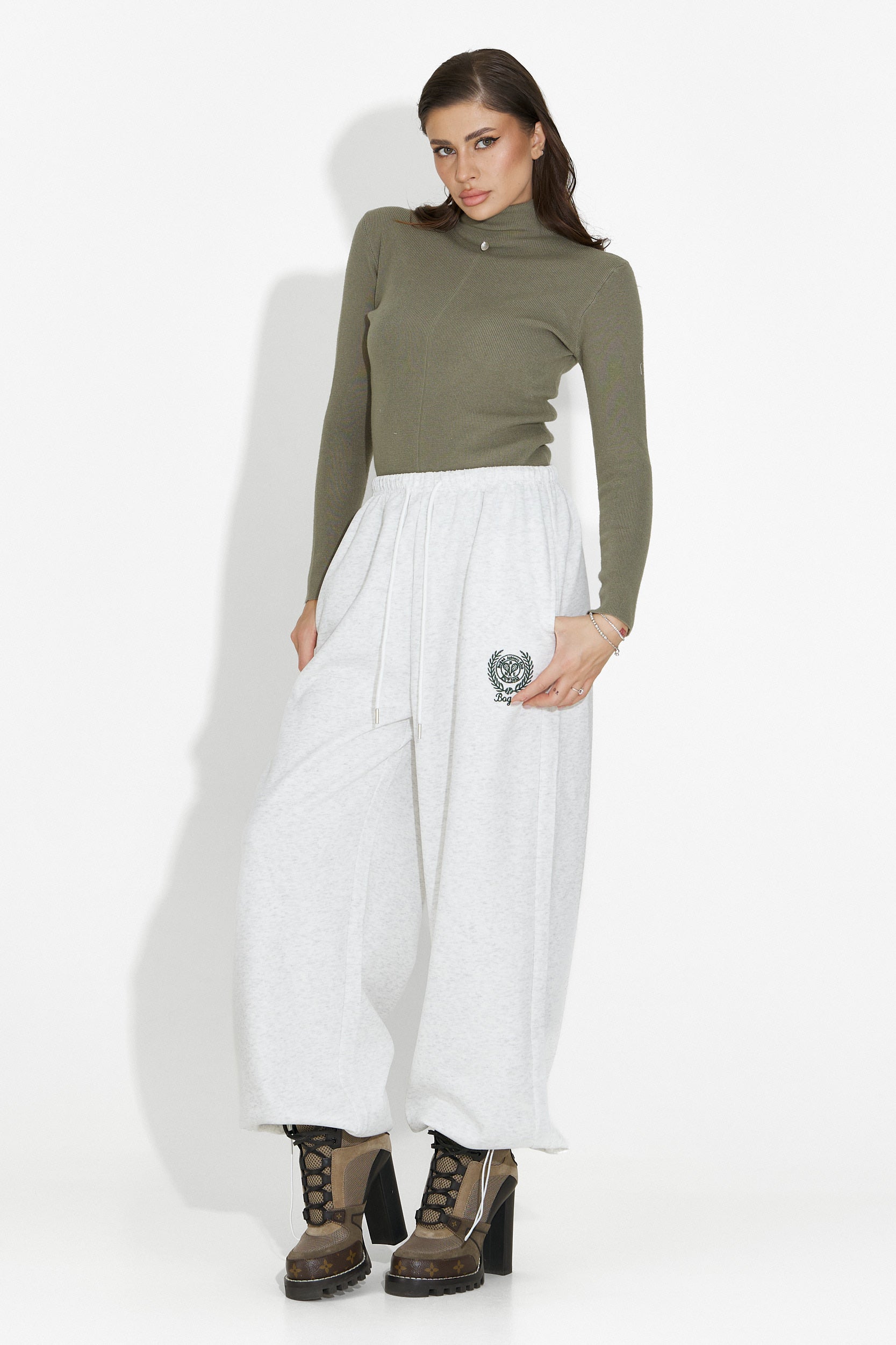 Pantaloni Casual Grigi da Donna Novirene Bogas