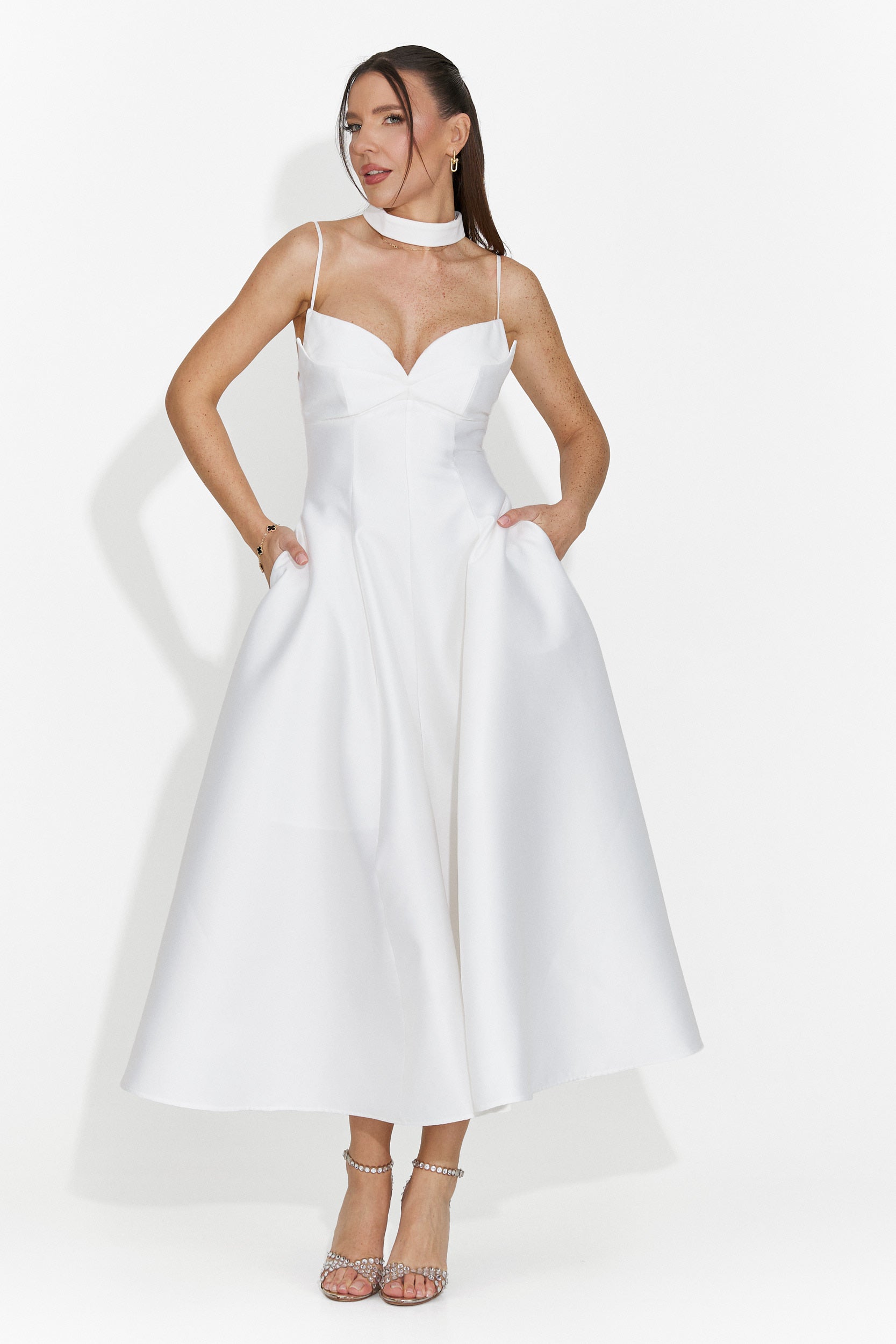 Abito Lungo Bianco da Donna di Coriza Bogas