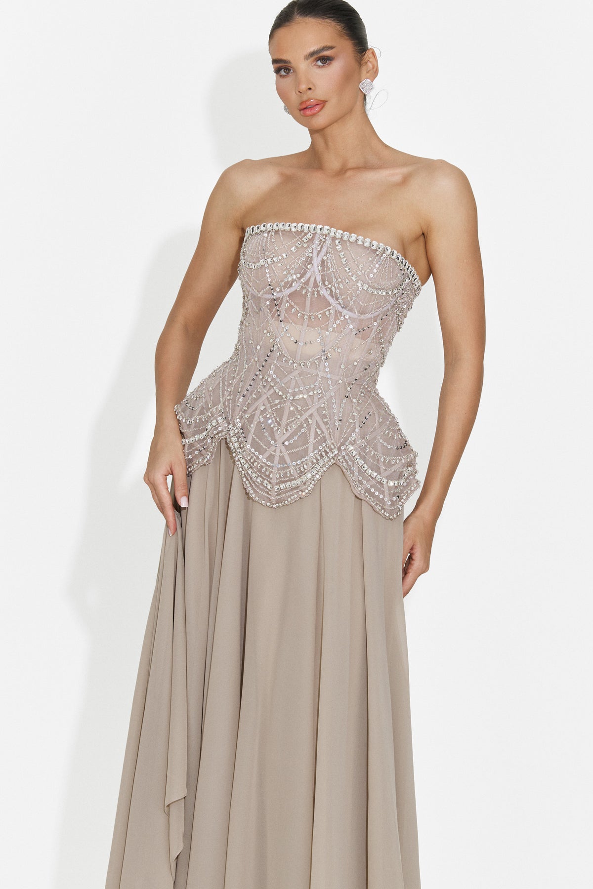 Abito da donna lungo beige Jutta Bogas, immagine 3 di 12