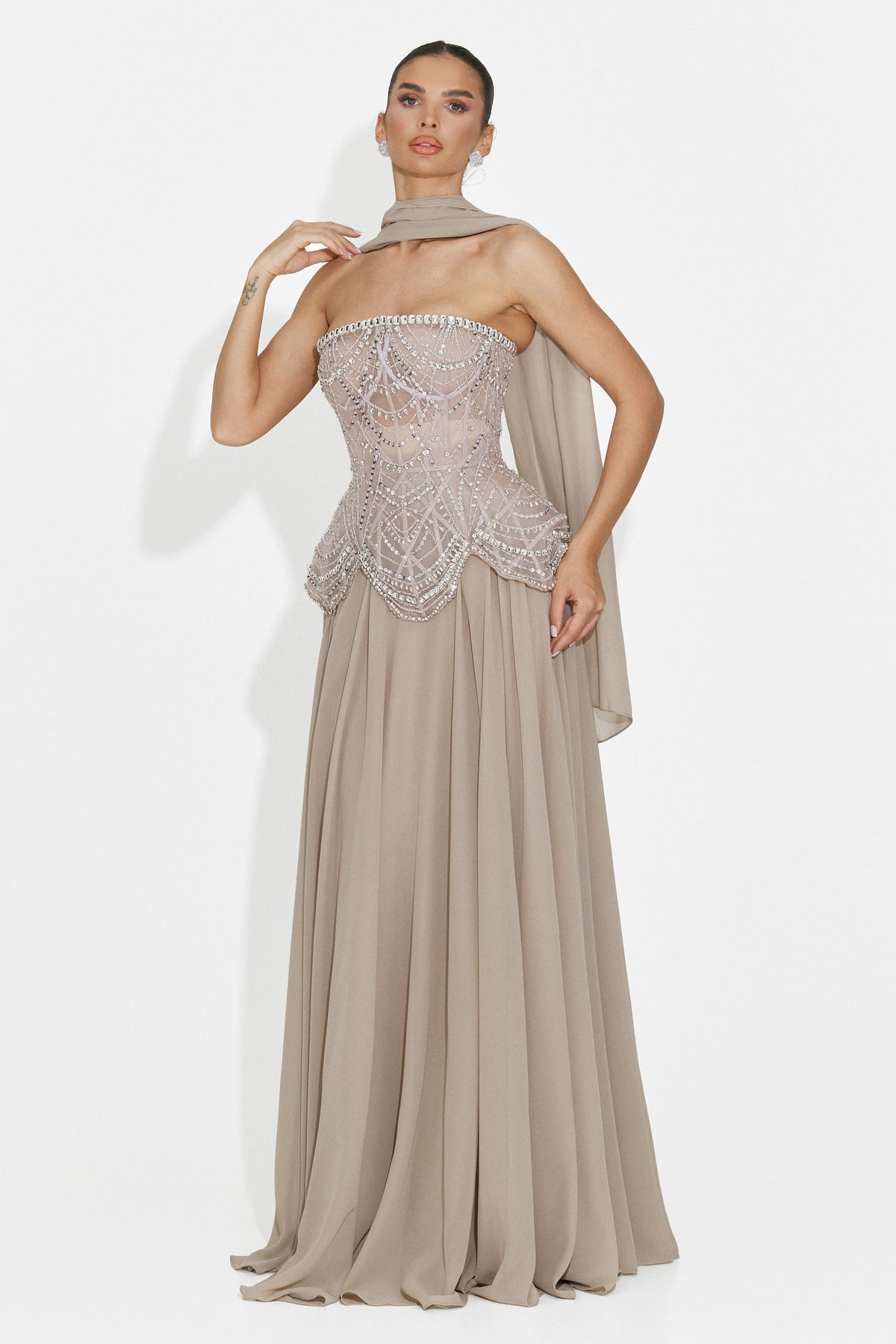 Abito da donna lungo beige Jutta Bogas, immagine 9 di 12