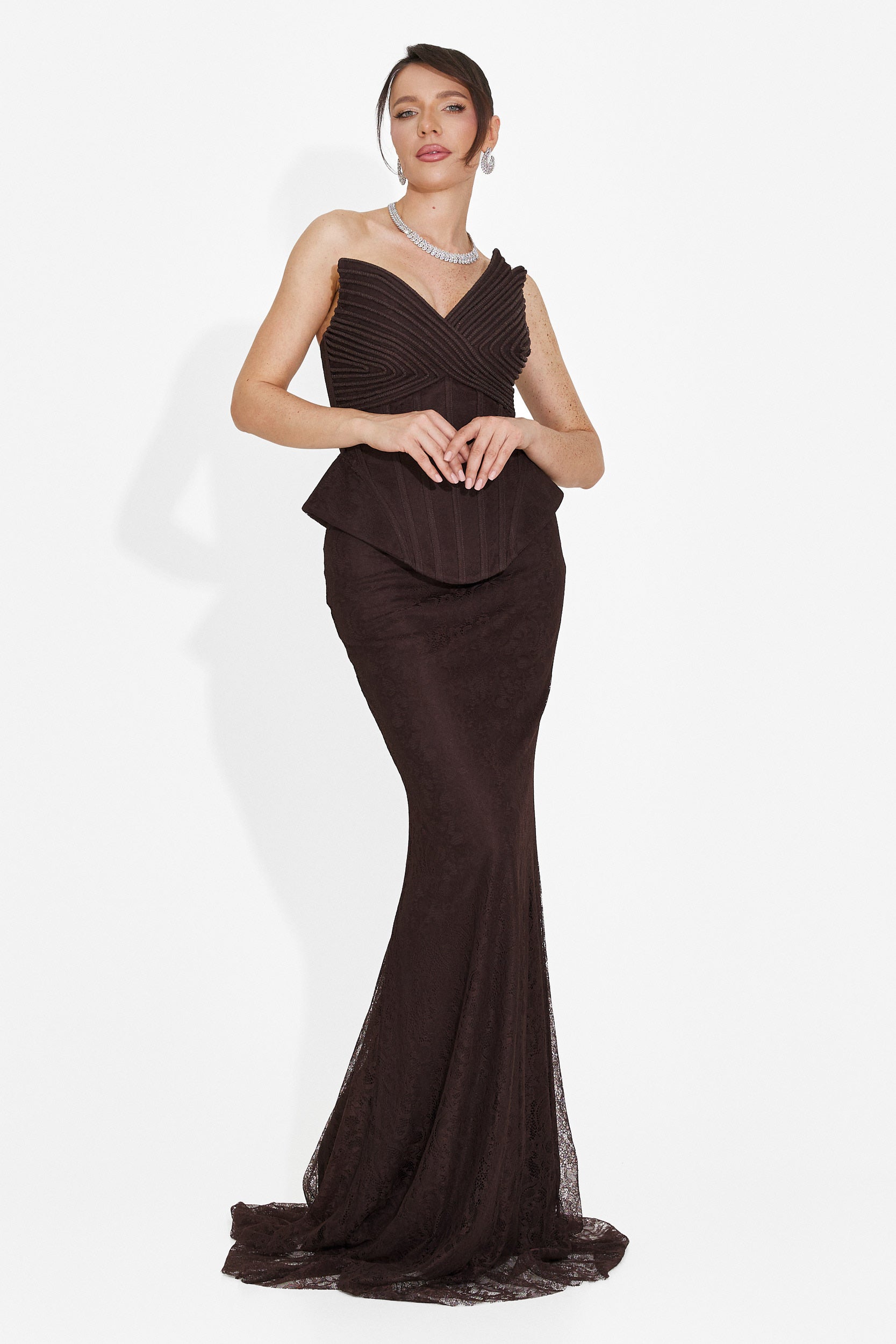 Lungo Vestito Marrone da Donna di Nabashia Bogas