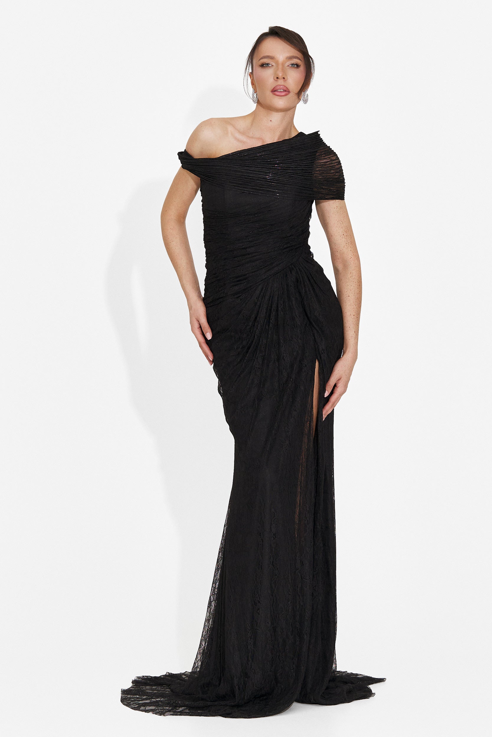 Lungo Vestito Nero da Donna di Alanea Bogas