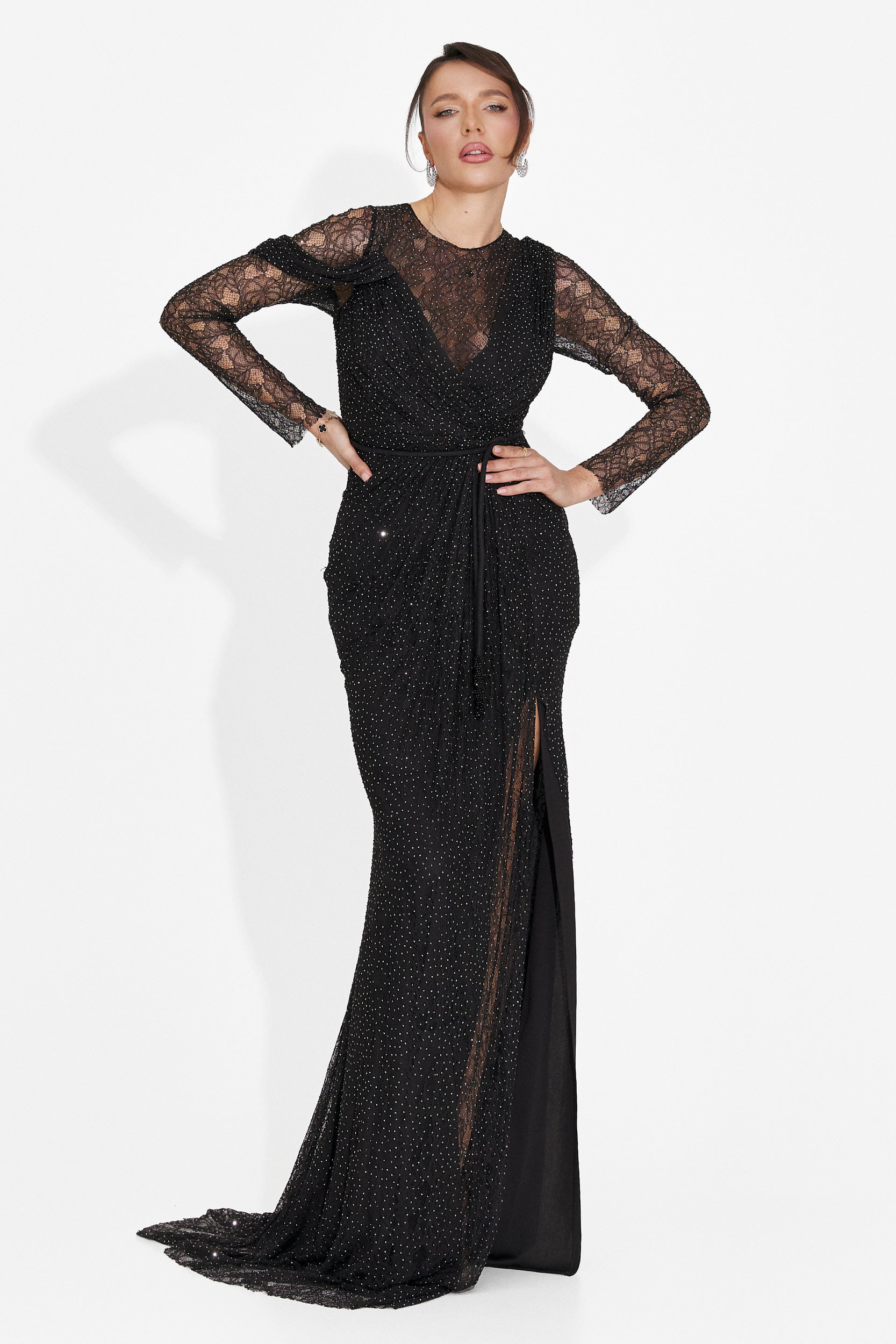 Lungo Vestito Nero da Donna di Herminia Bogas