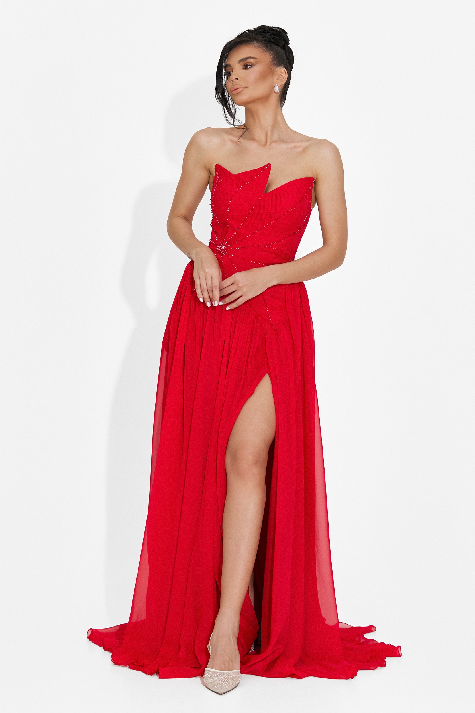Lungo Vestito Rosso da Donna di Anaika Bogas