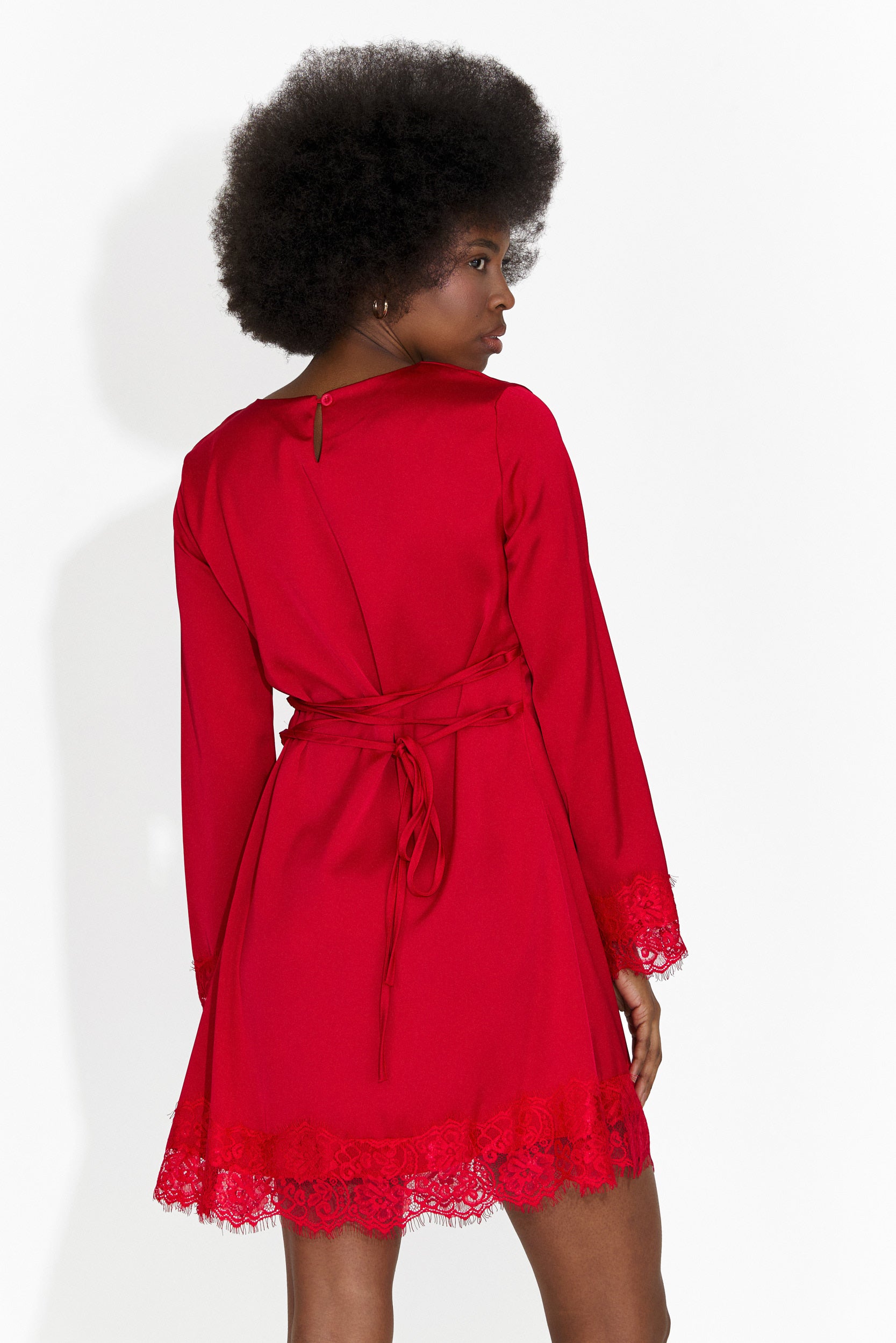 Breve Vestito Rosso da Donna di Olmaria Bogas