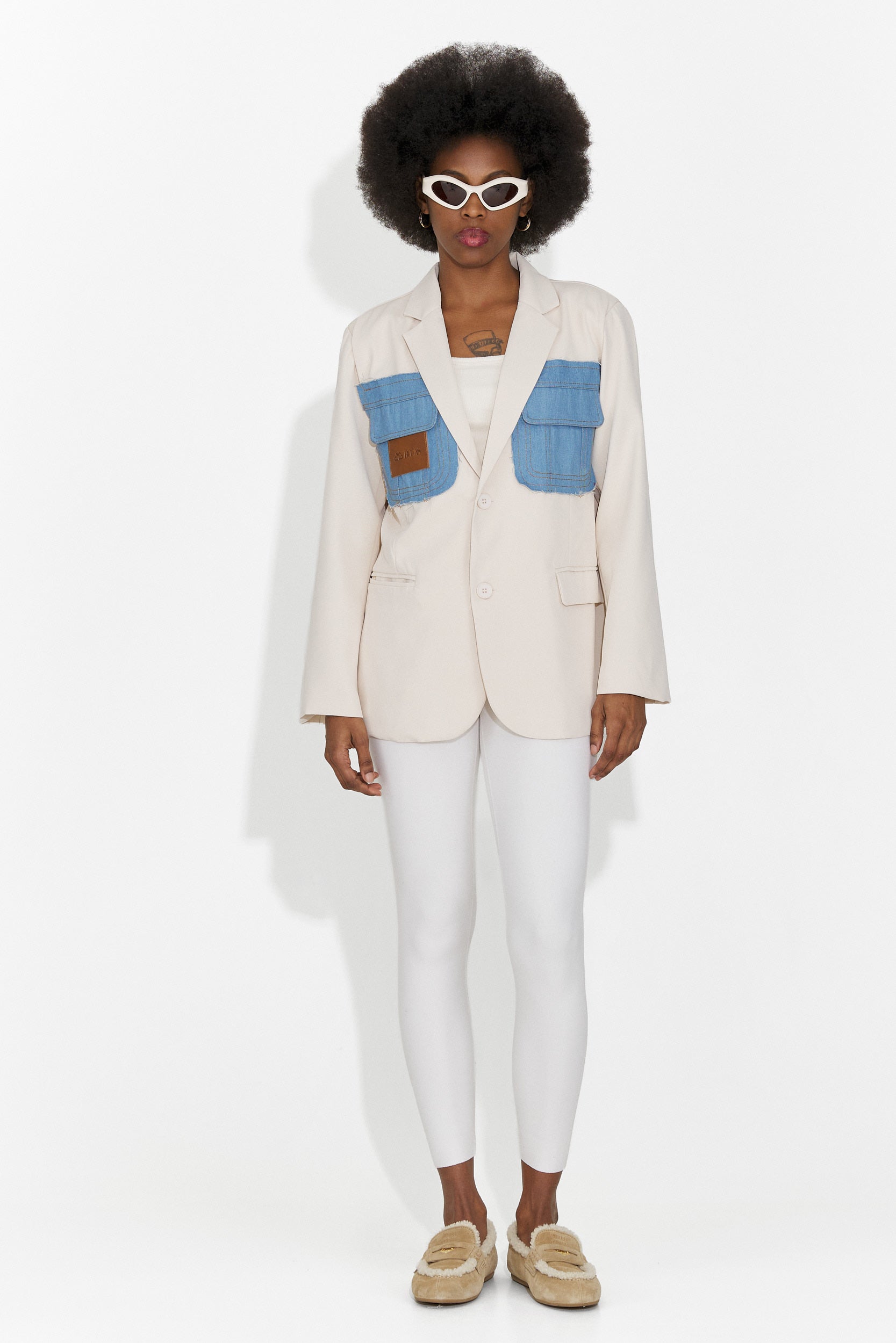 Elegante giacca da donna in crema Graziela Bogas