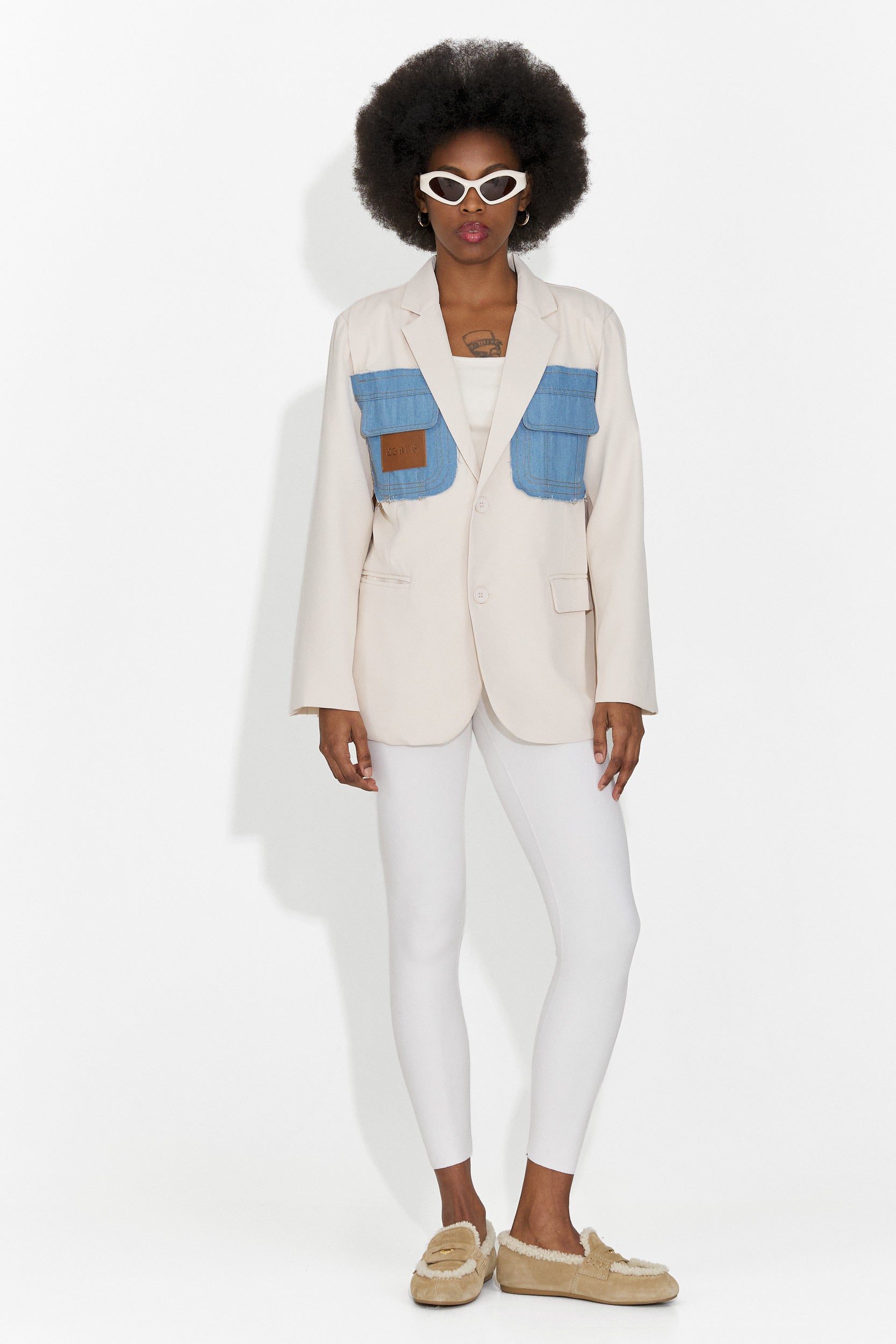 Elegante giacca da donna in crema Graziela Bogas