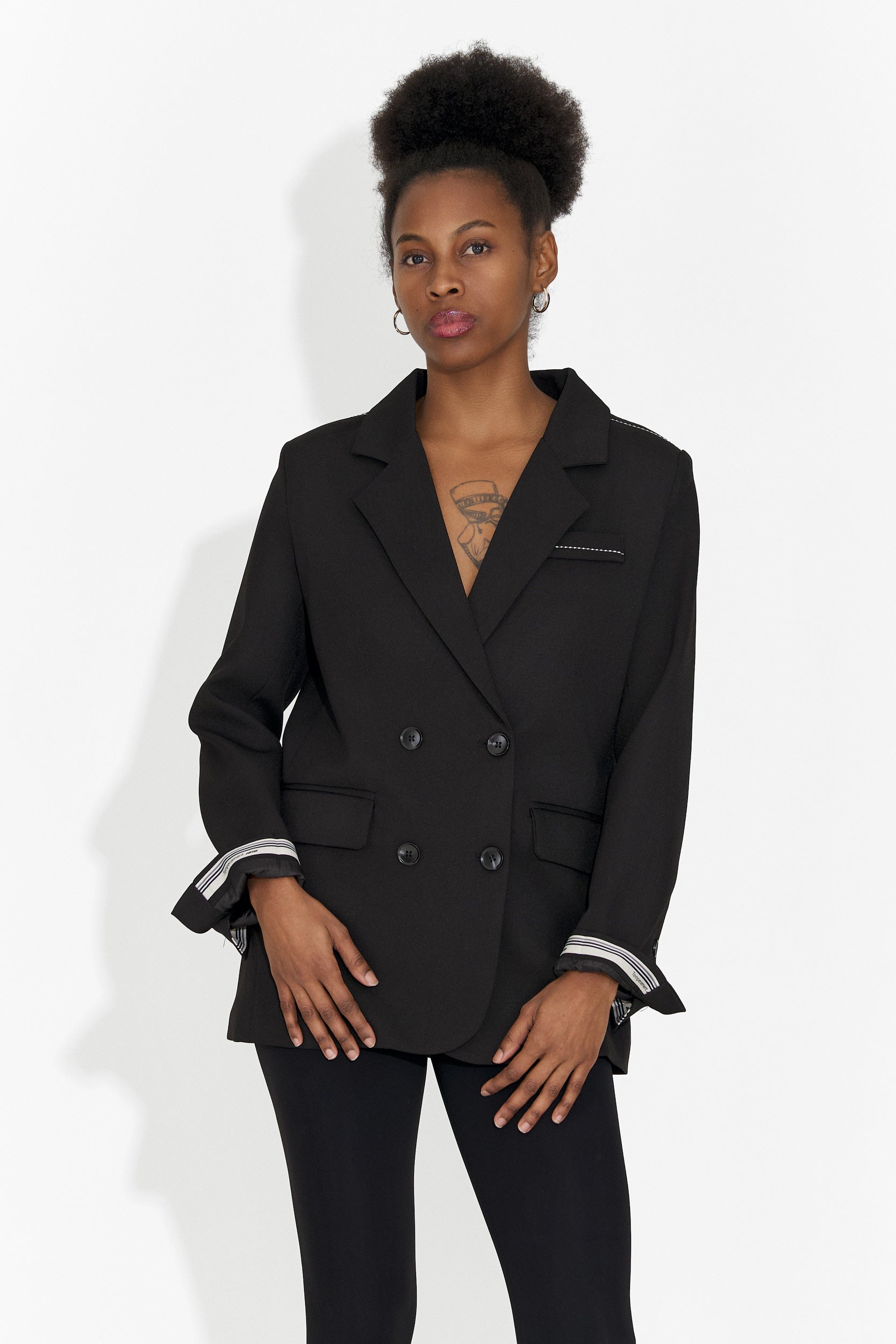 Elegante blazer nero da donna Caleiaja Bogas