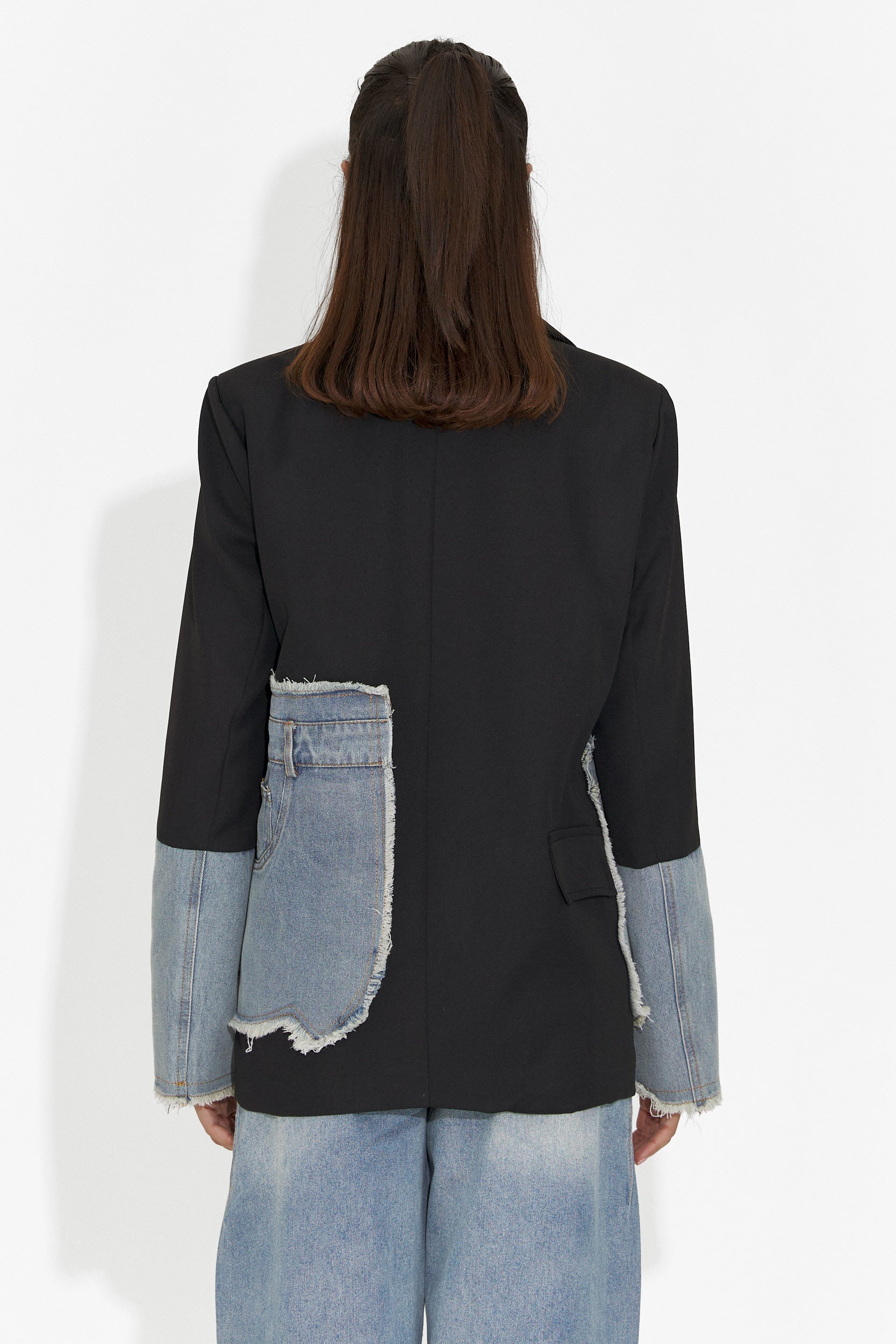 Elegante blazer nero da donna Rafaelia Bogas