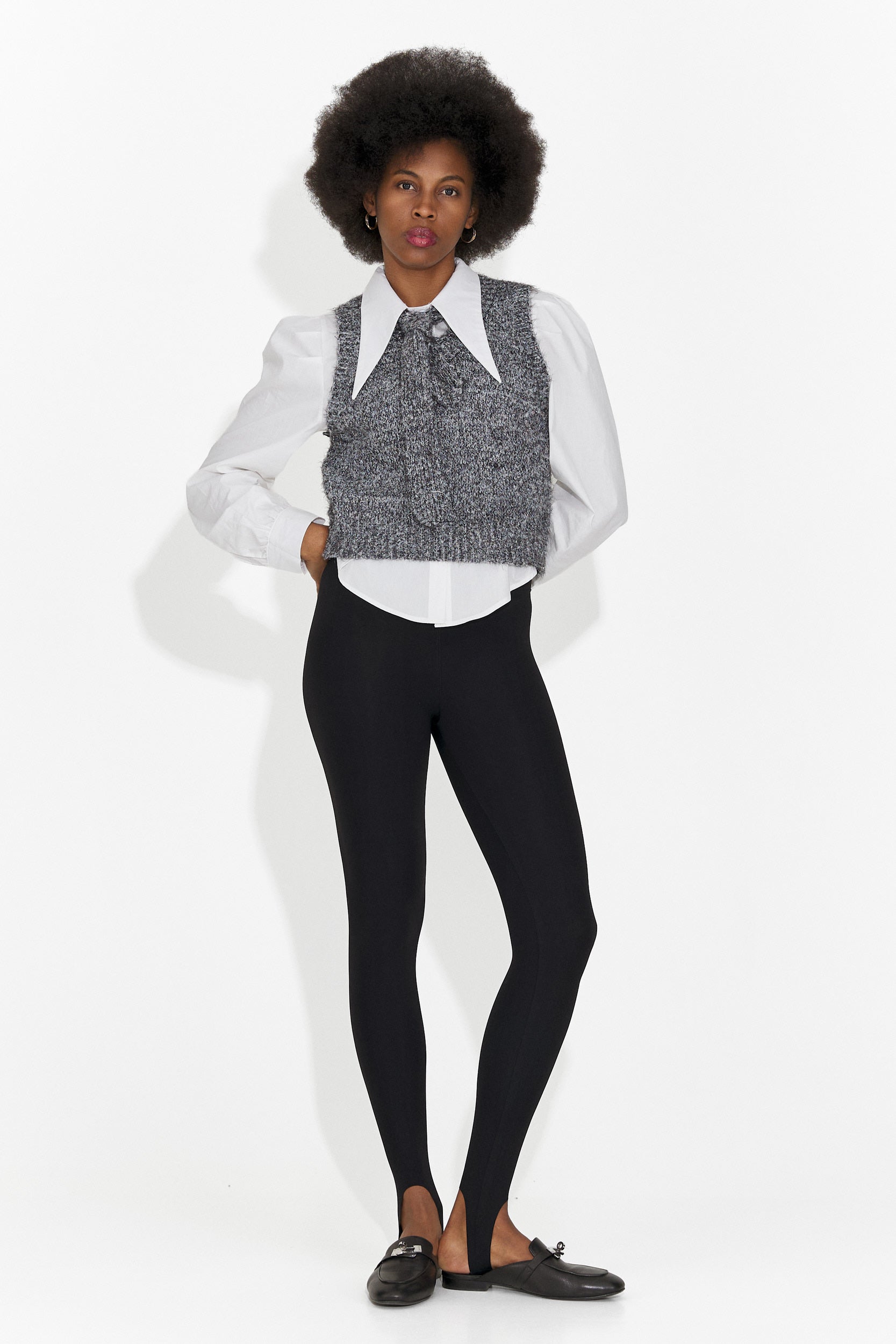 Set 3 pezzi camicia + gilet + cravatta grigia Izaura Bogas
