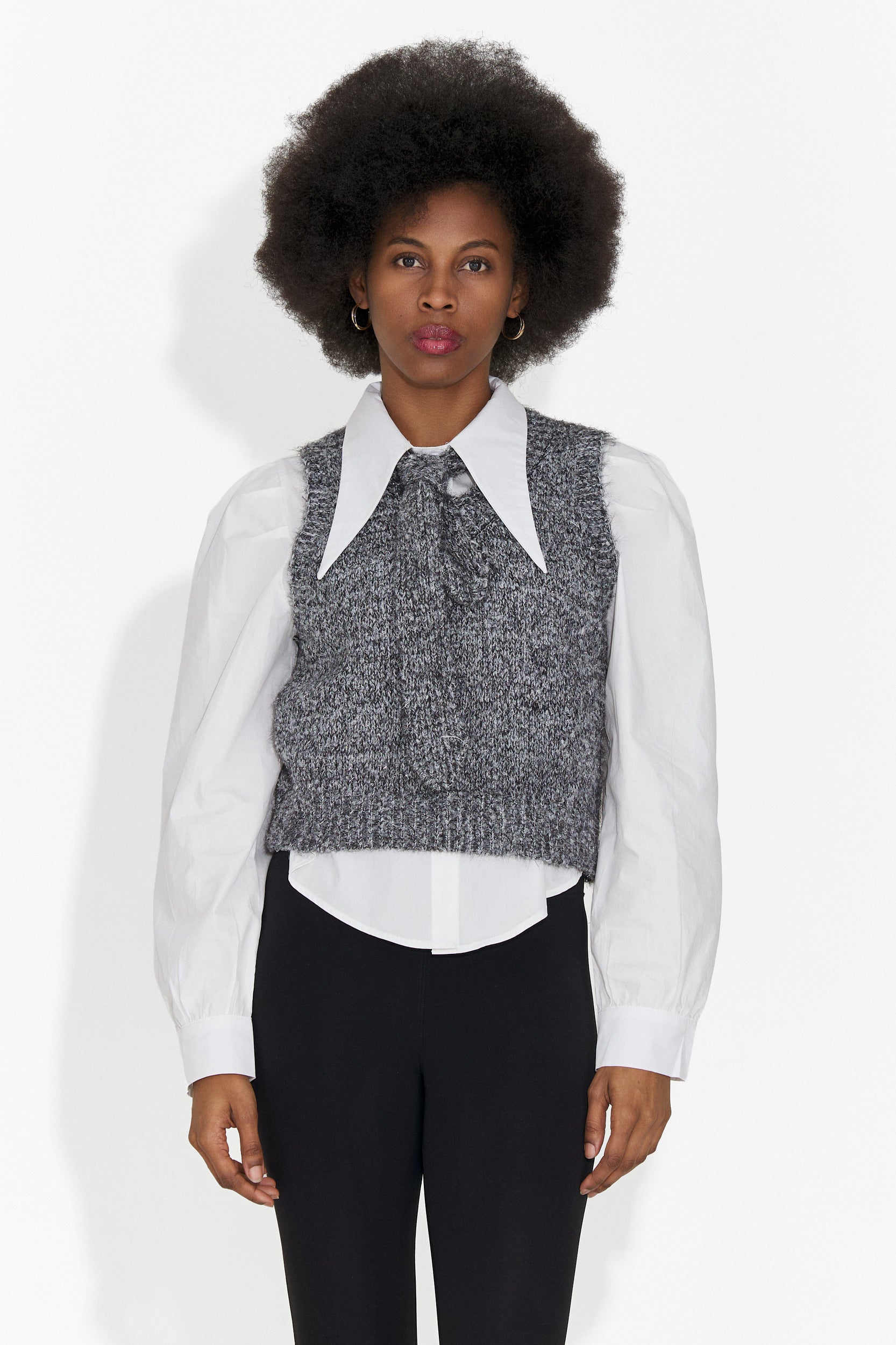 Set 3 pezzi camicia + gilet + cravatta grigia Izaura Bogas