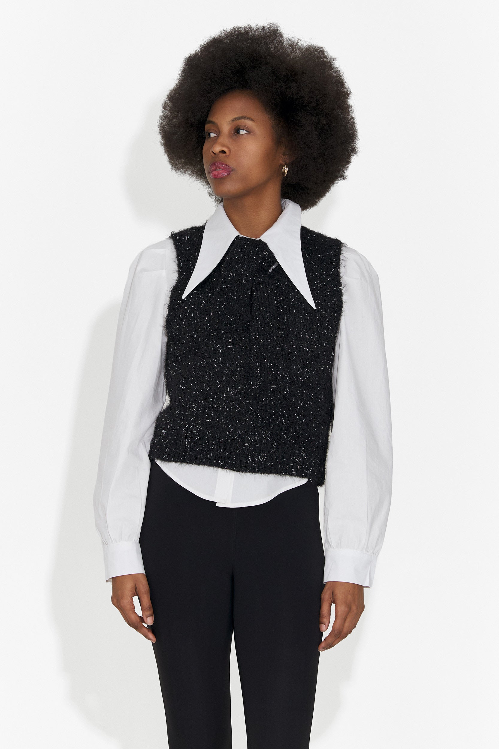 Set 3 pezzi camicia + gilet + cravatta nera Izaura Bogas