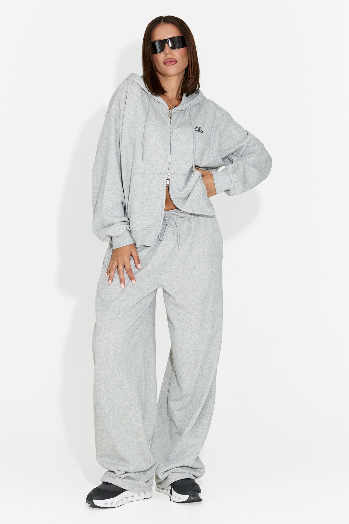Tuta da donna casual grigia Chavimielia Bogas
