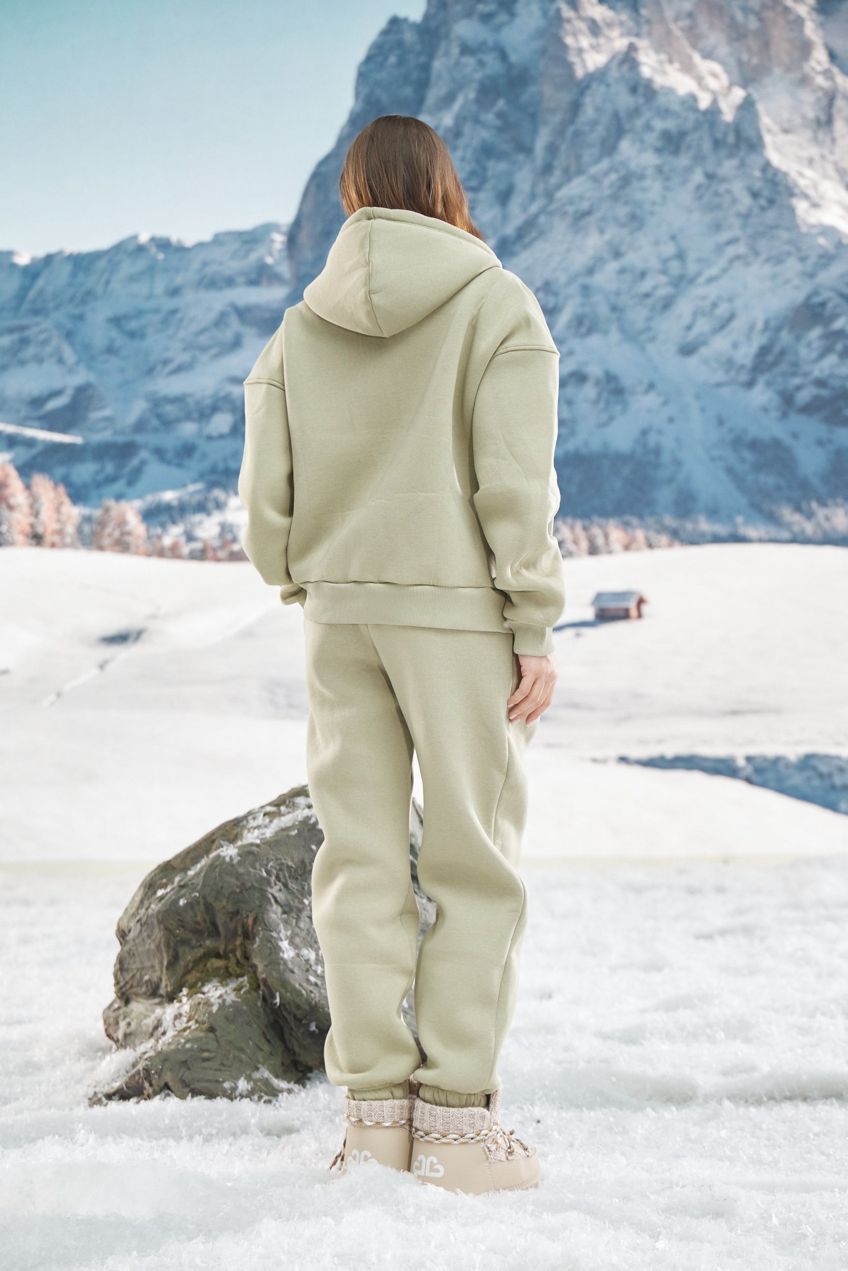 Tuta da Allenamento Casual in Khaki da Donna di Megy Bogas