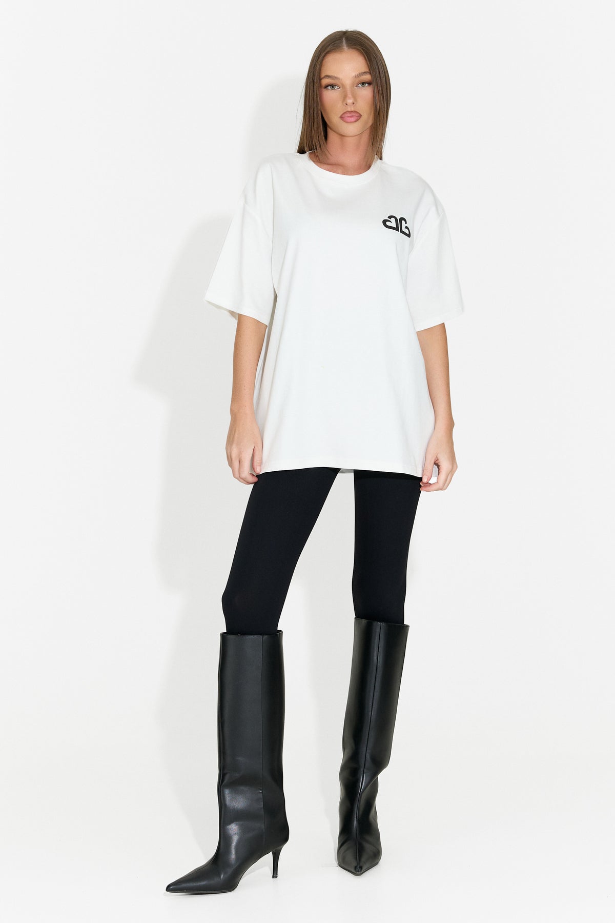T-shirt casual da donna bianca Andrena Bogas