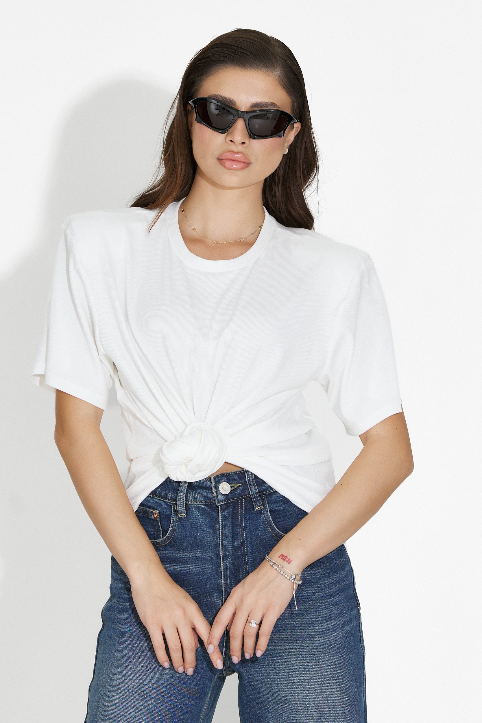 Norelia Bogas T-shirt Casual Bianca da Donna