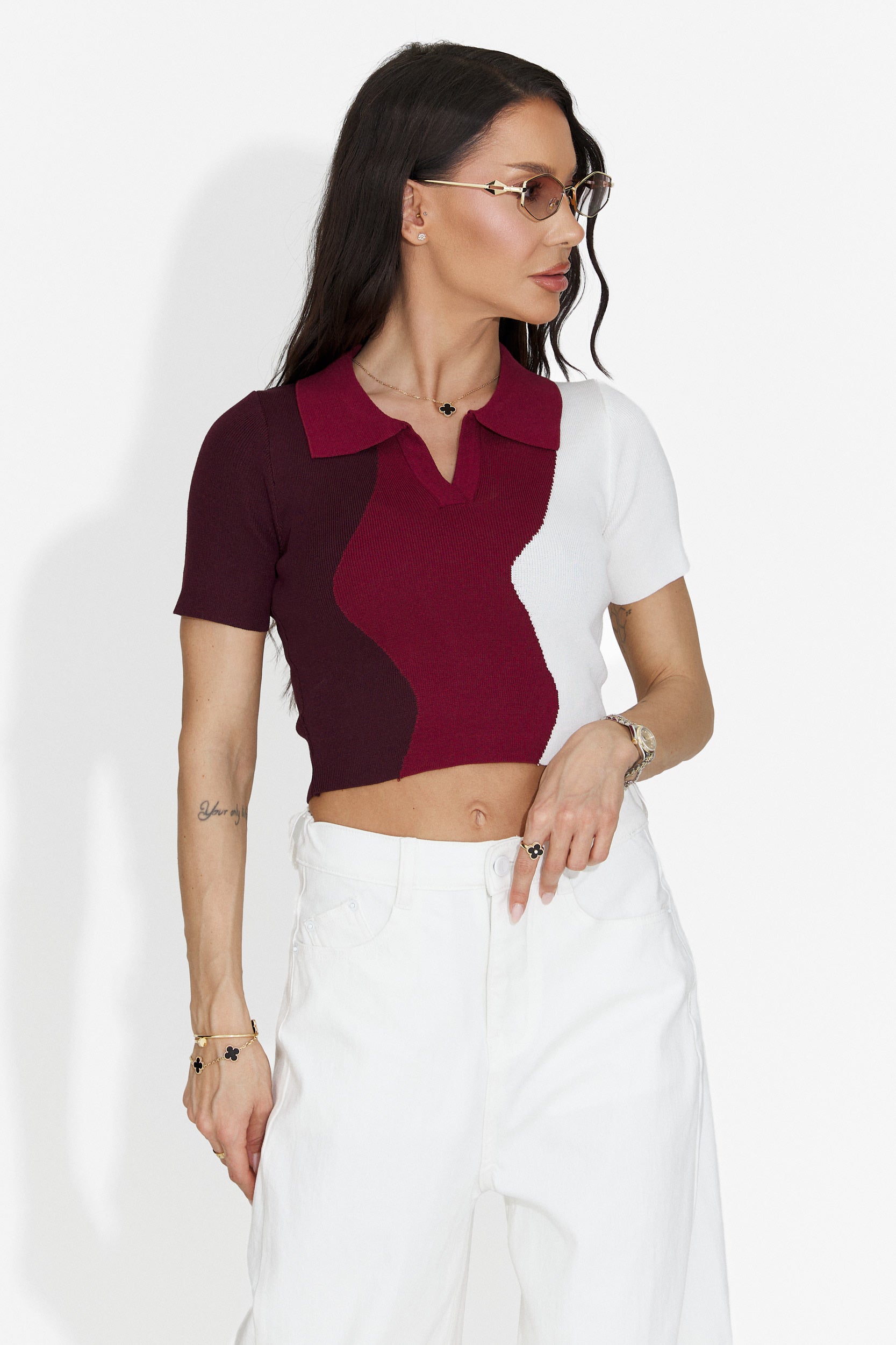 T-shirt Casual Bordeaux per Donne di Oniana Bogas